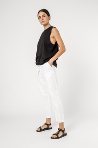 Nude Lucy keira basic muscle black top