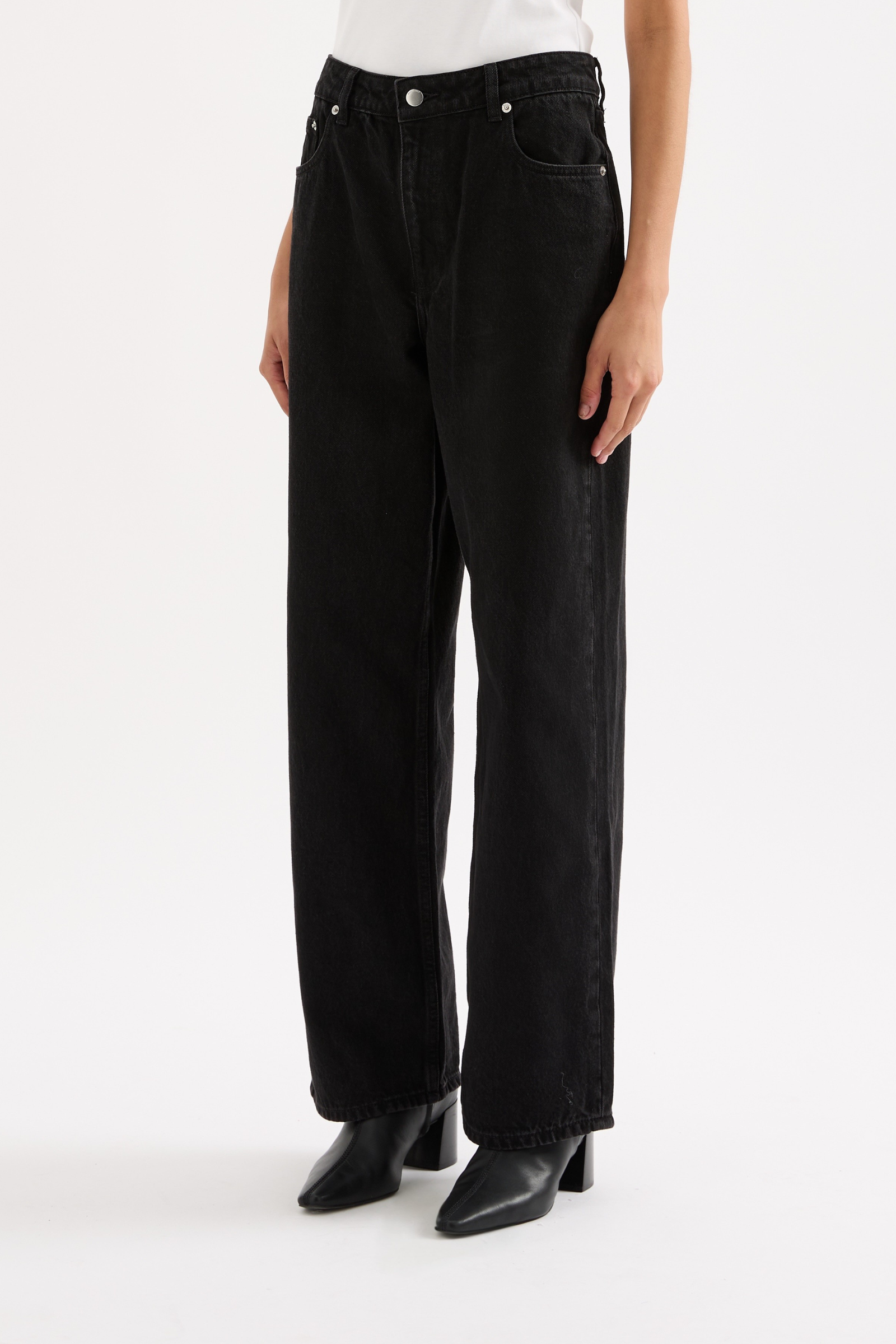 Organic Relaxed Leg Jean Vintage Black 