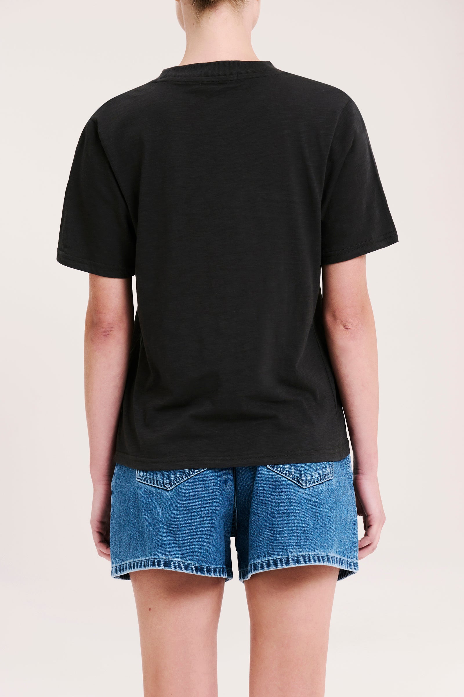 Nude Lucy Organic Slub Tee in a Dark Grey In a Brown Coal Colour