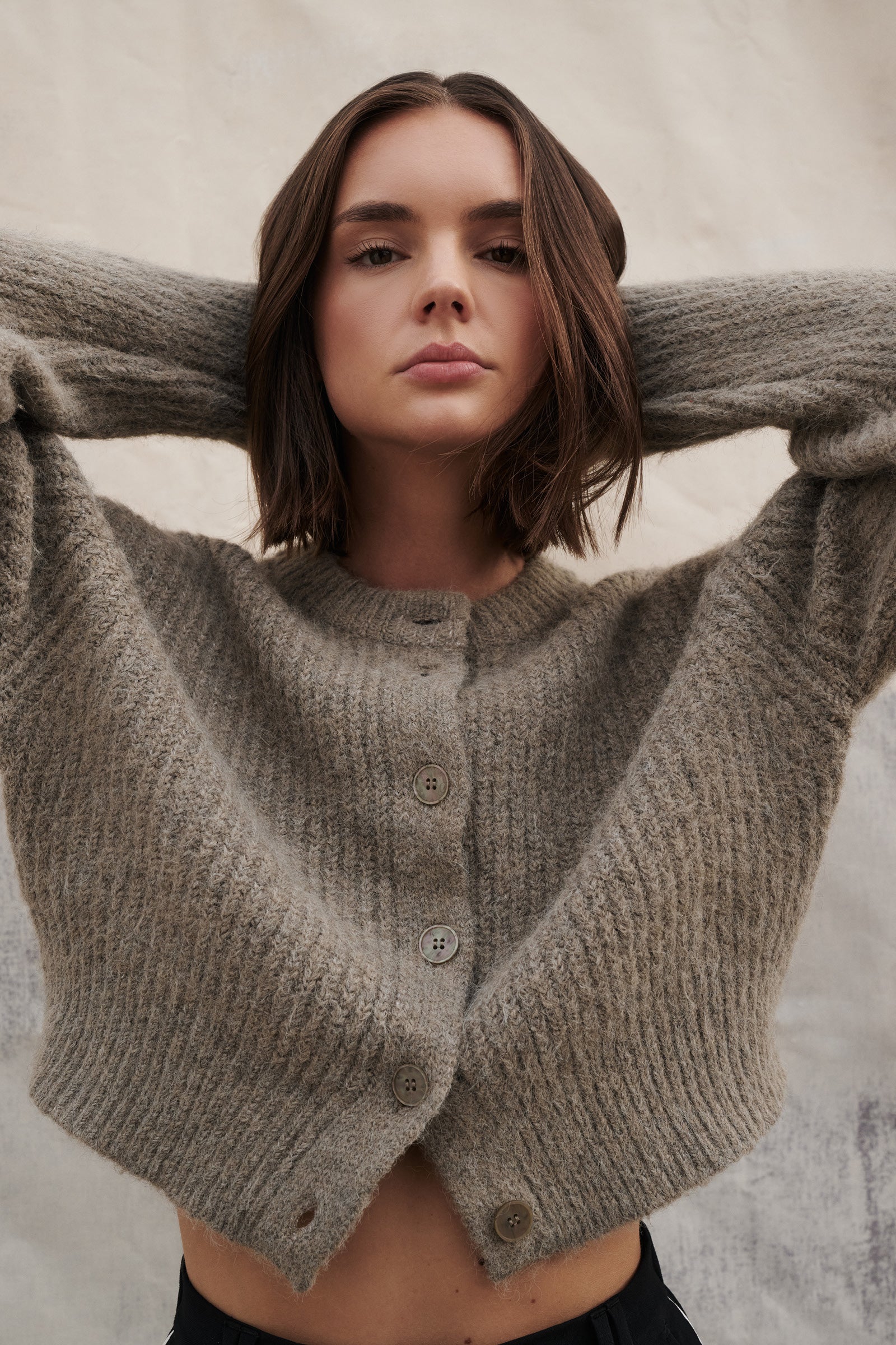 Nixon Cropped Cardigan Vine 