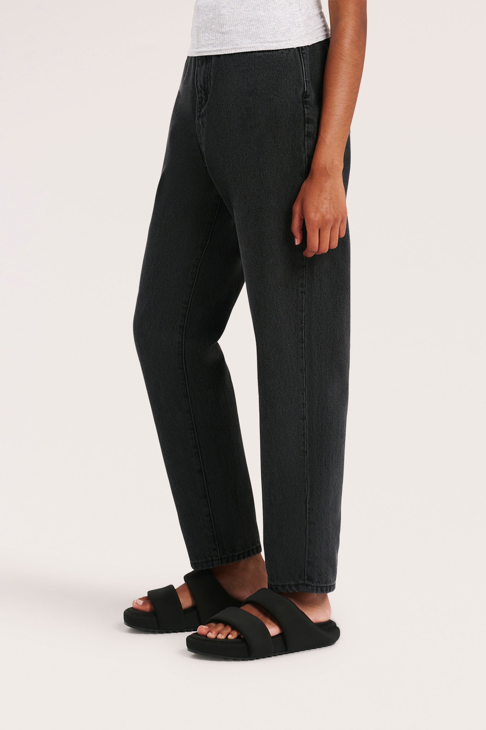 Nude Lucy Organic Mom Jean Washed in Black