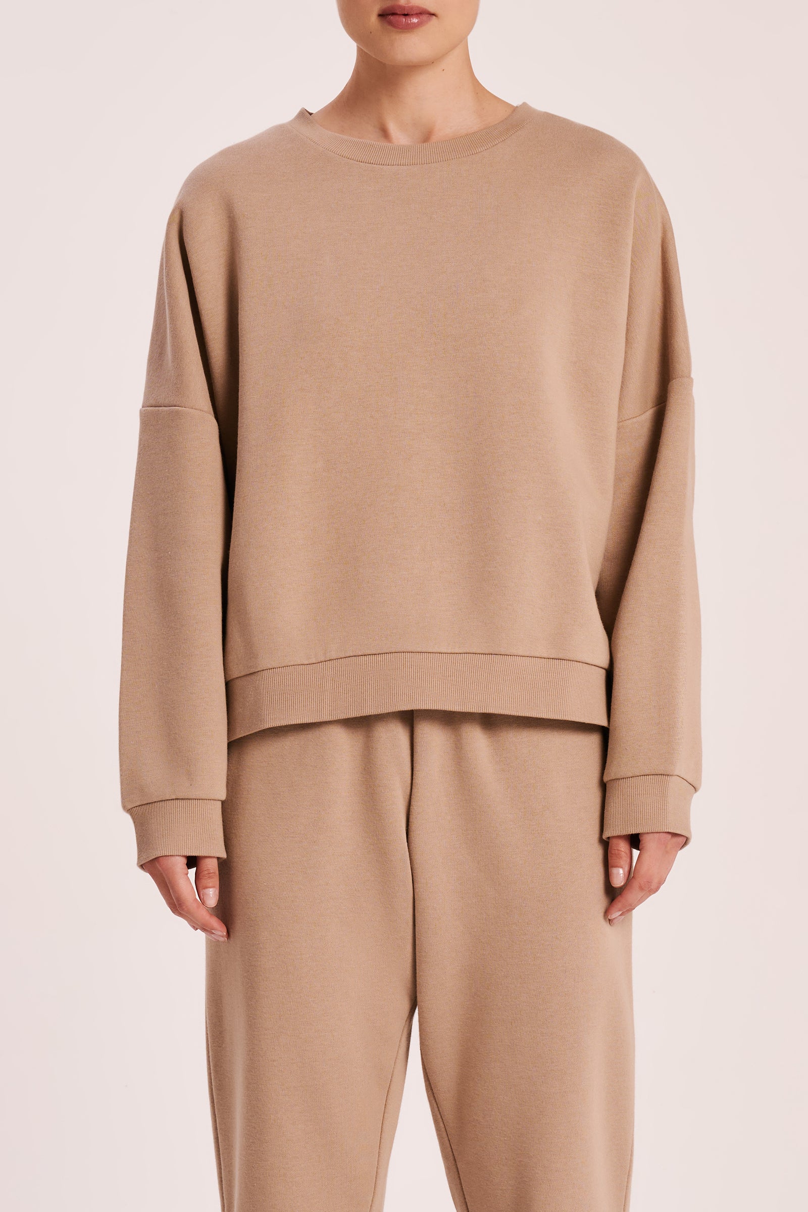 Carter Classic Oversized Sweat Mocha 
