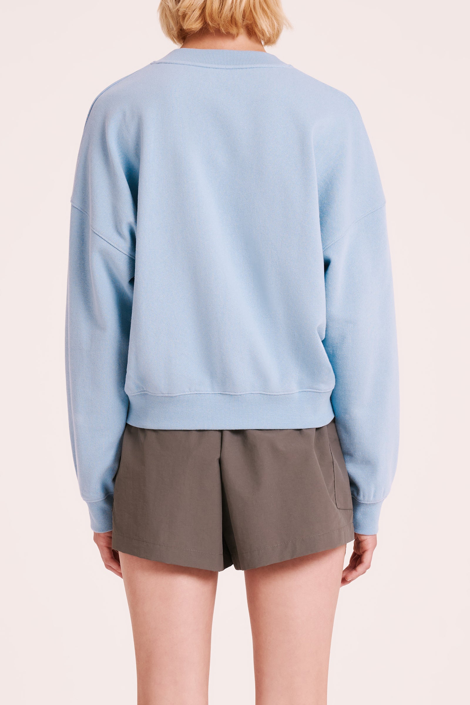 Peyton Emblem Sweat Sky 