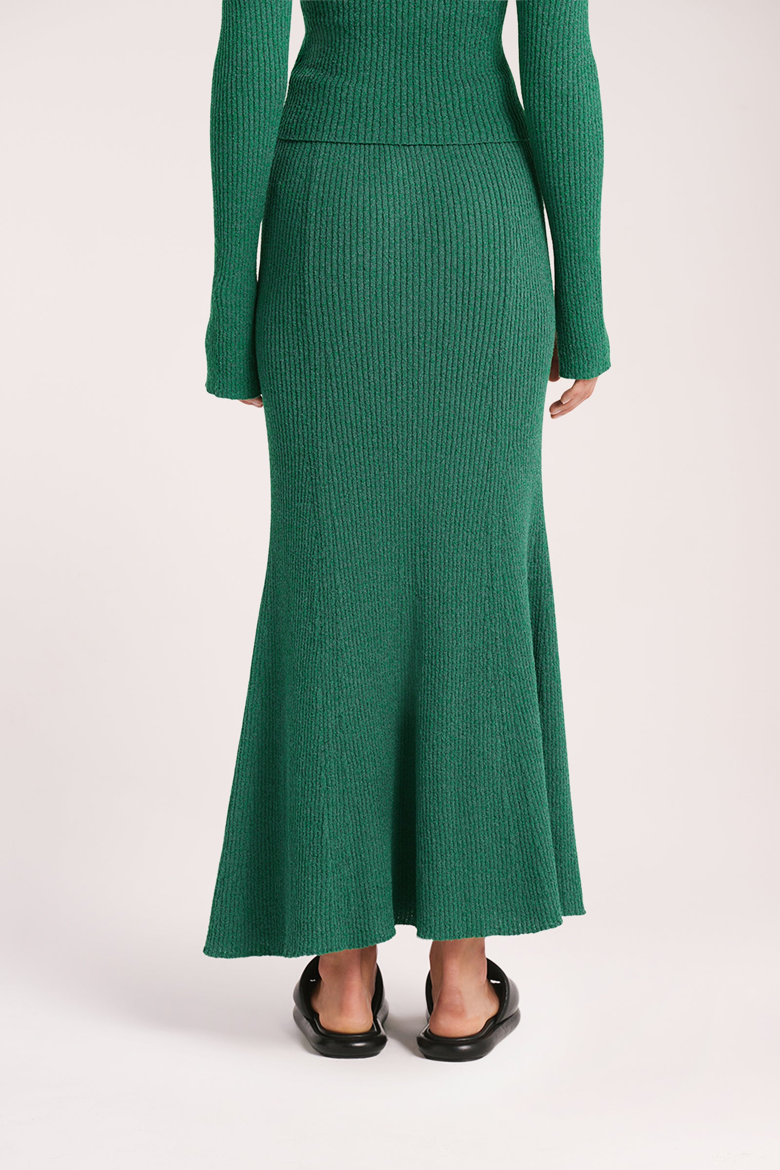 Nude Lucy Dune Knit Skirt In A Green Lotus Colour 