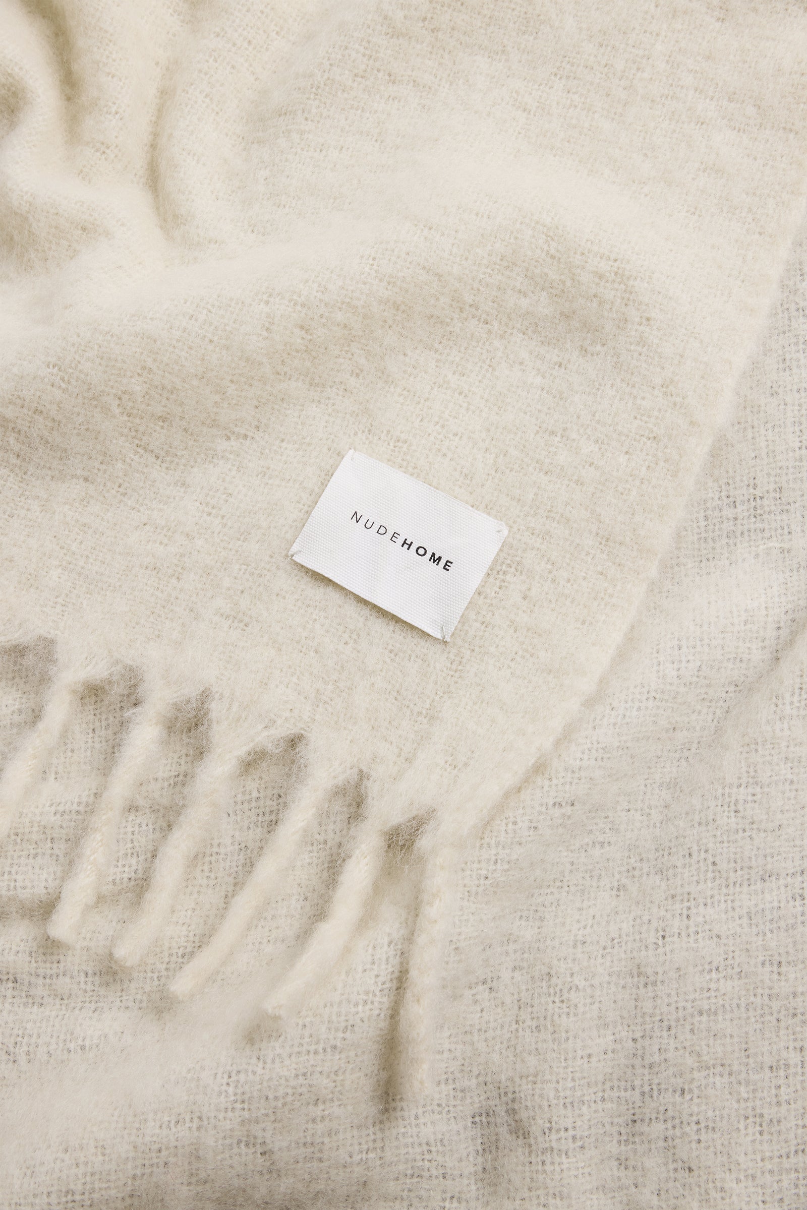 Wool Throw Oat Milk 