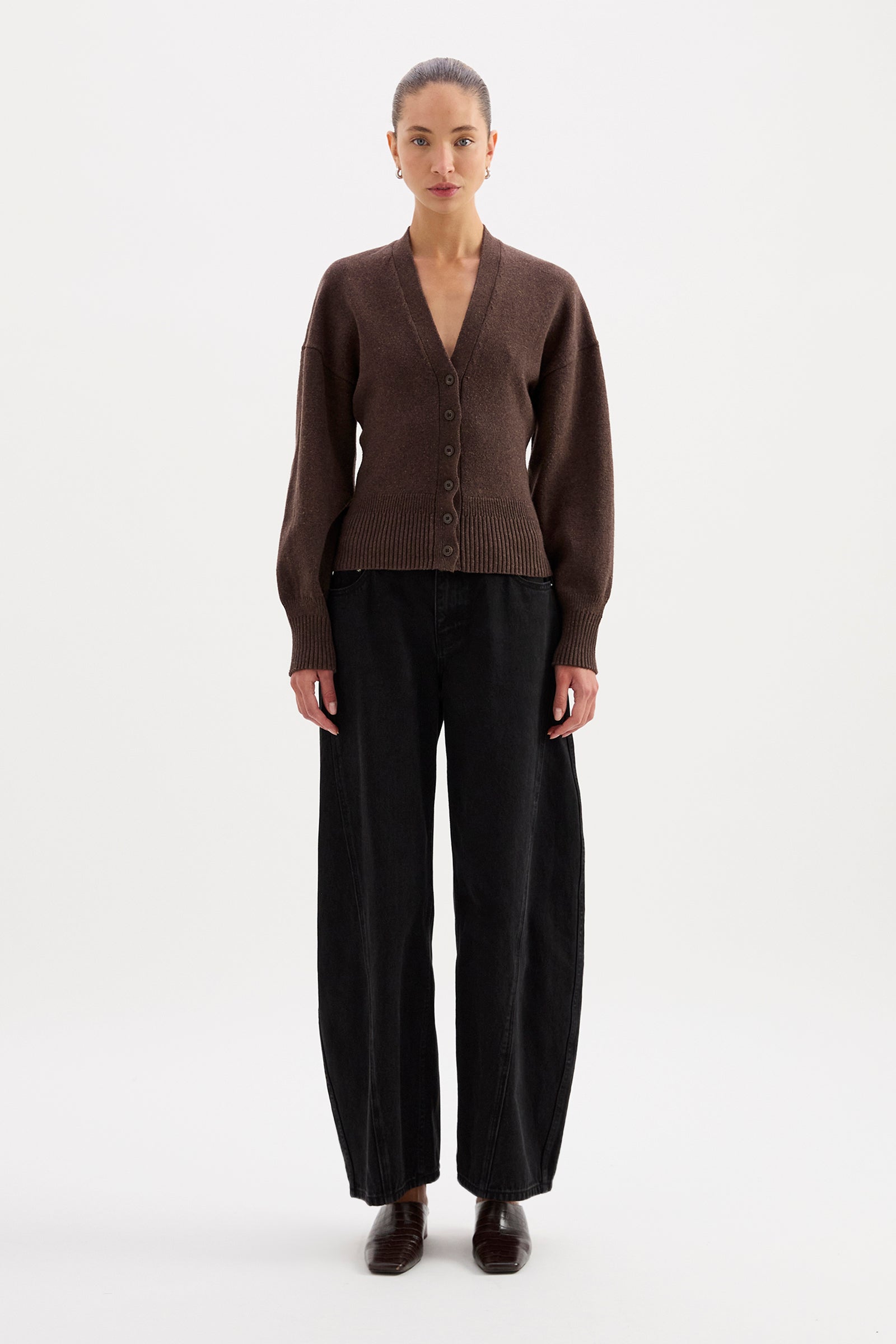 Nile Cardigan Dark Chocolate 