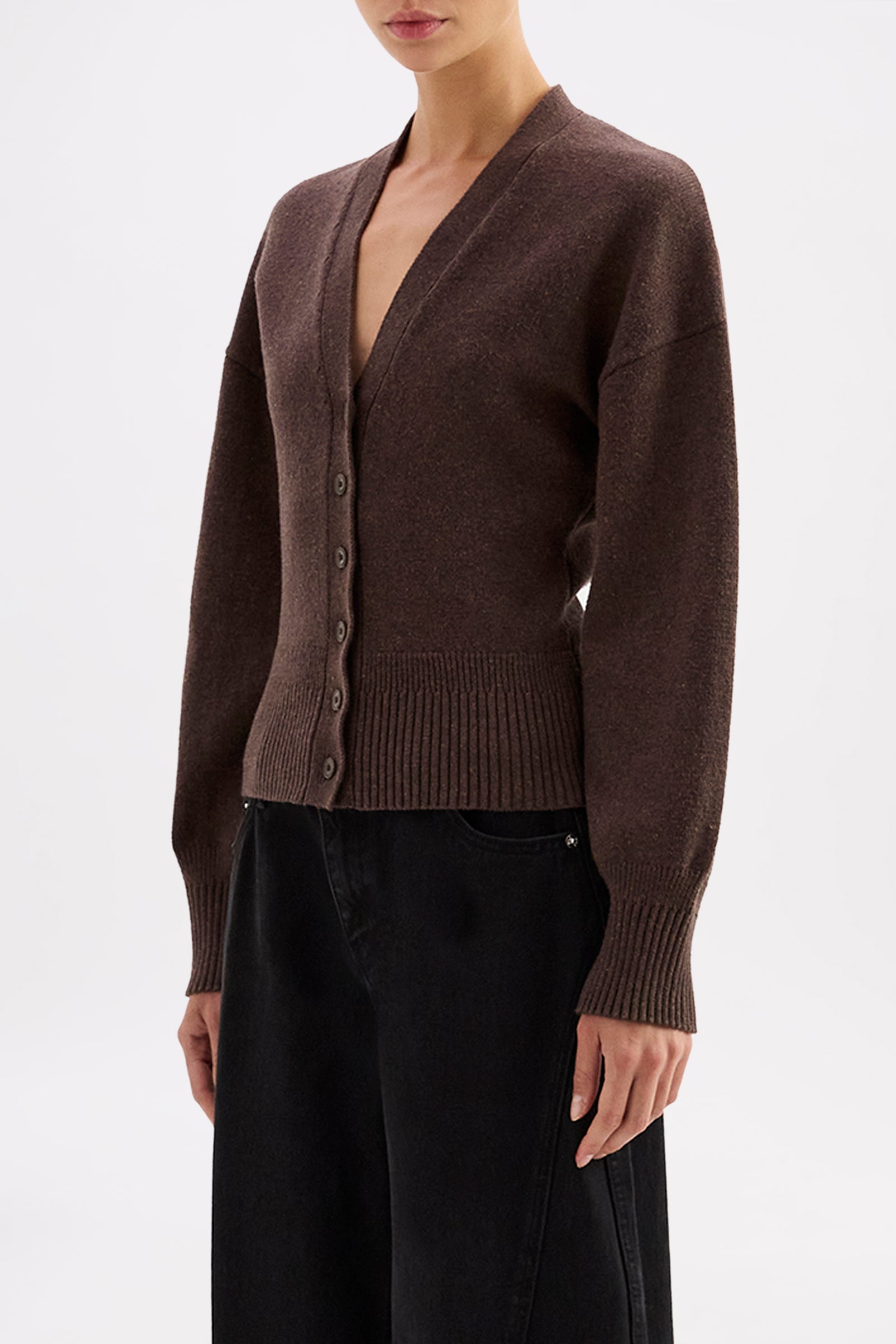 Nile Cardigan Dark Chocolate 