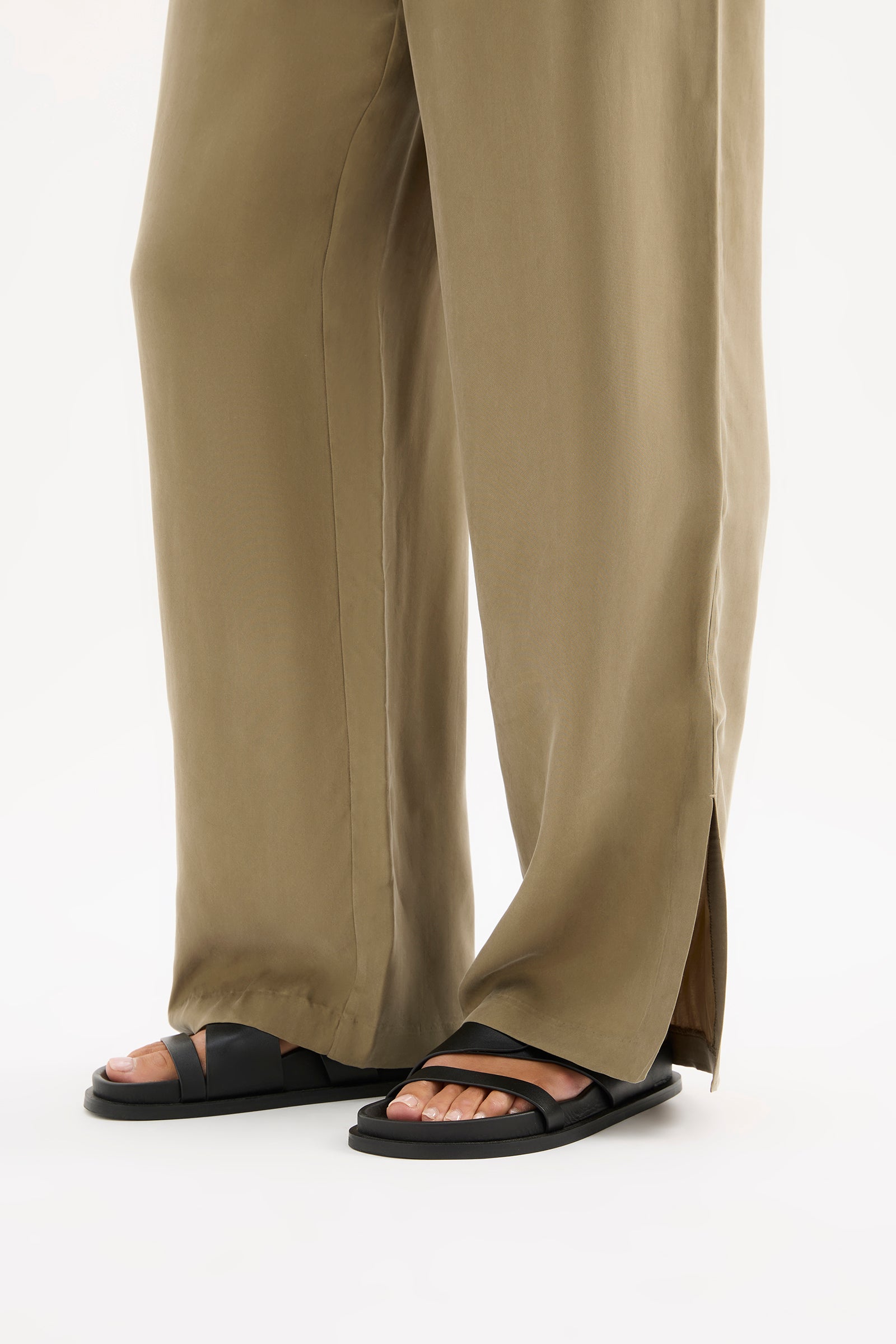 Dara Cupro Pant Sage 