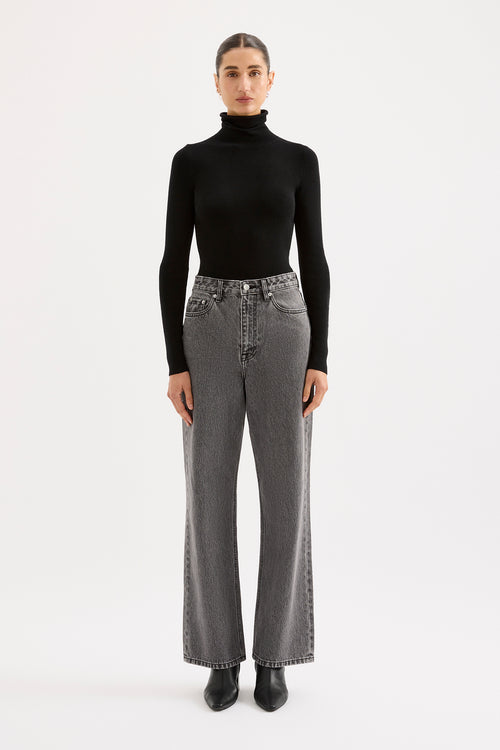 ORGANIC RELAXED LEG JEAN