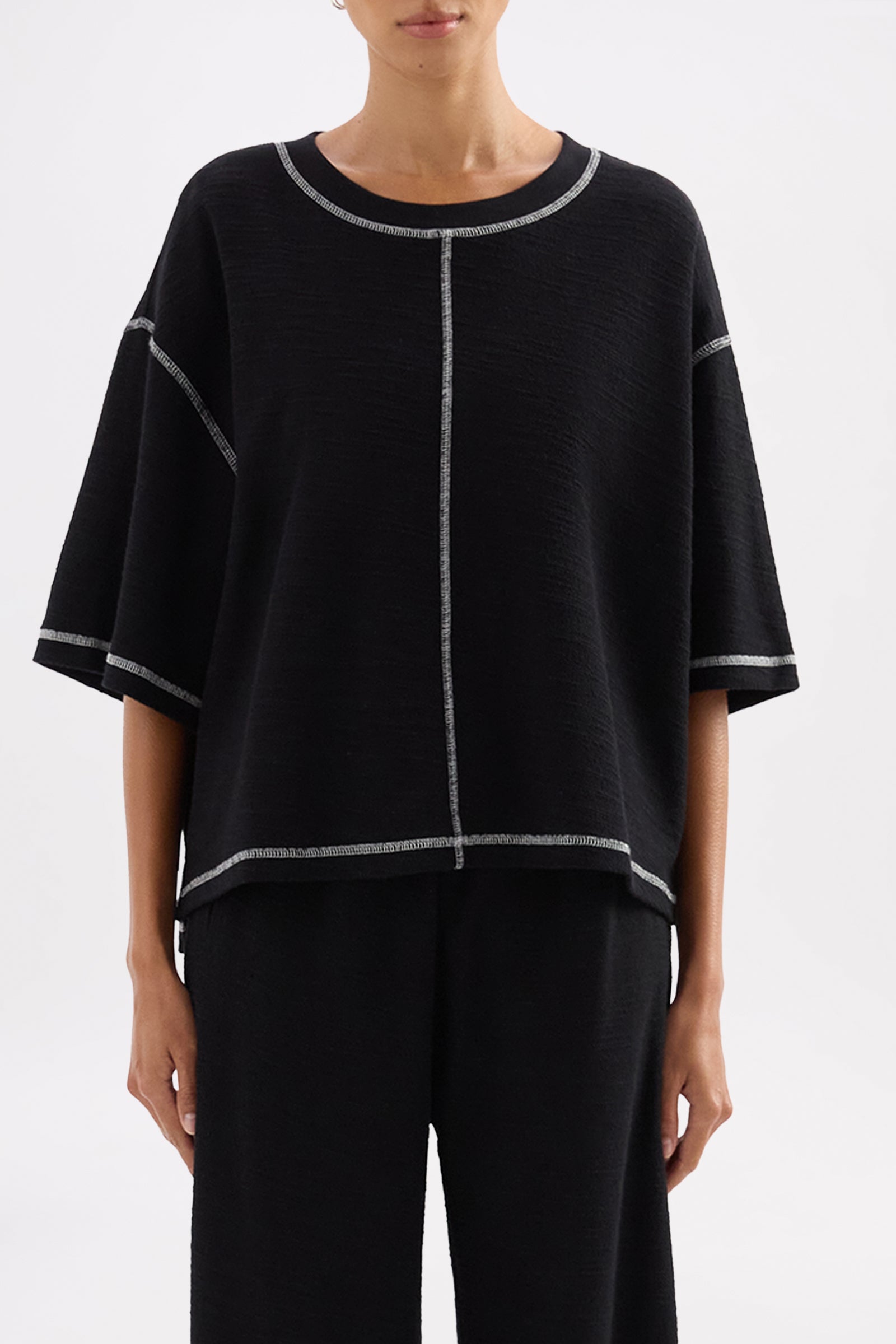 Sutton Tee Black 