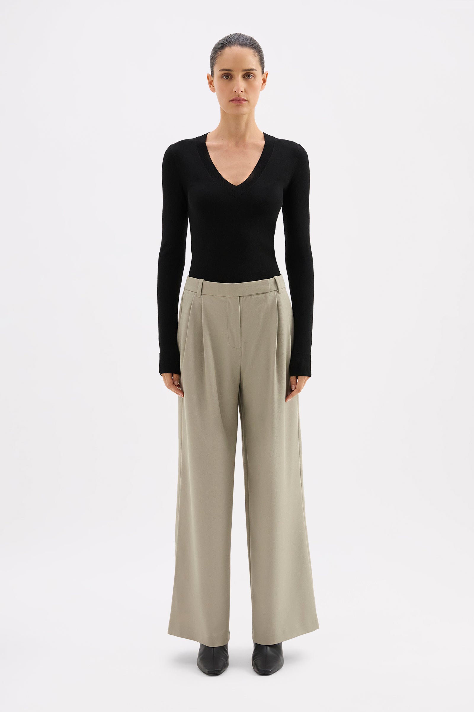 Akio Pant Vine 
