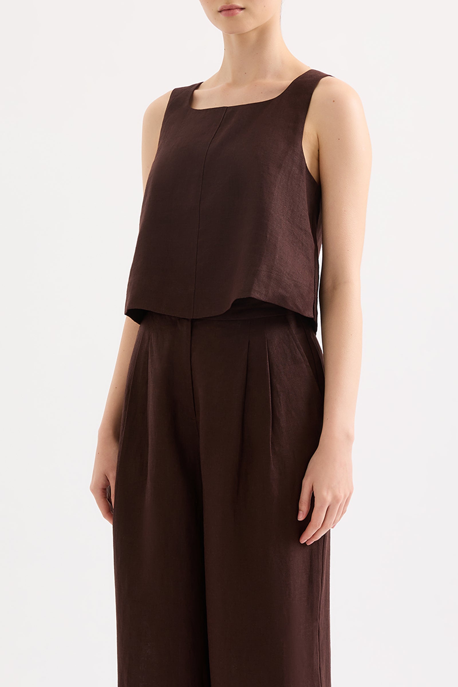 Thilda Linen Top Raisin 