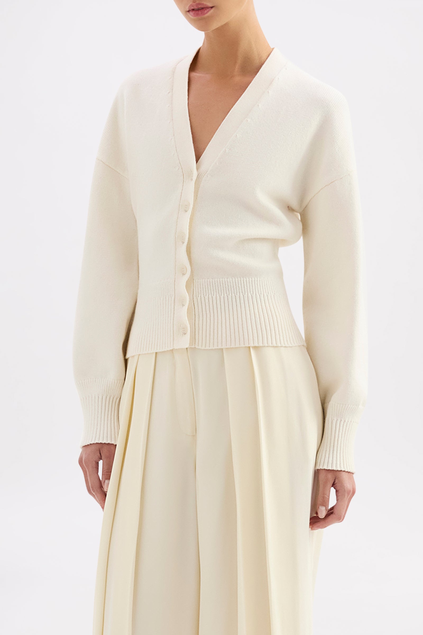 Nile Cardigan Salt 