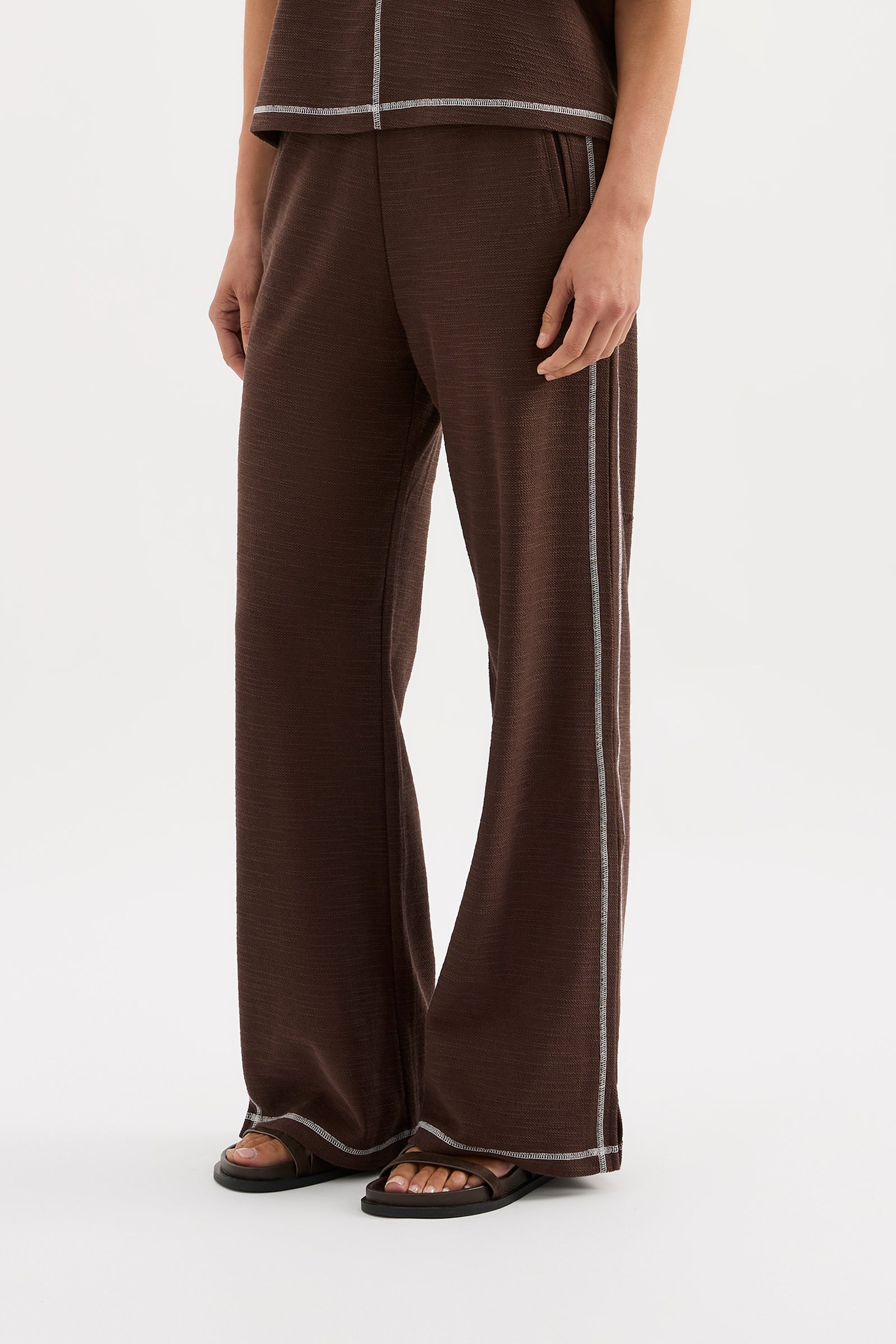 Sutton Pant Chocolate 