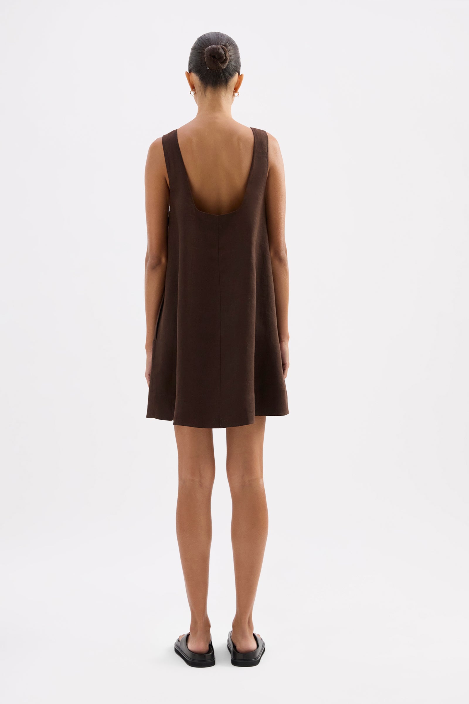 Nemi Linen Dress Chocolate 