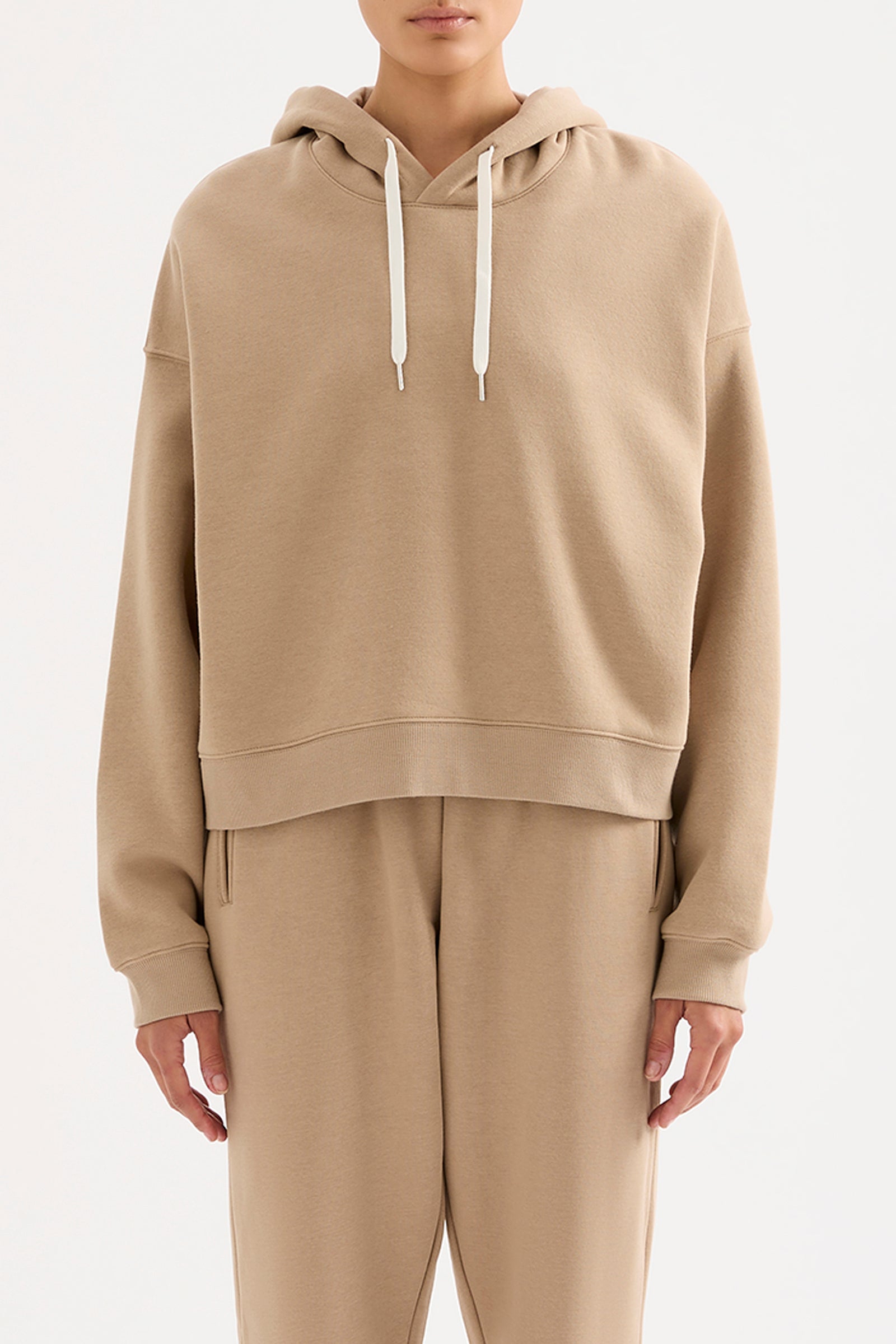 Carter Classic Hoodie Mocha 