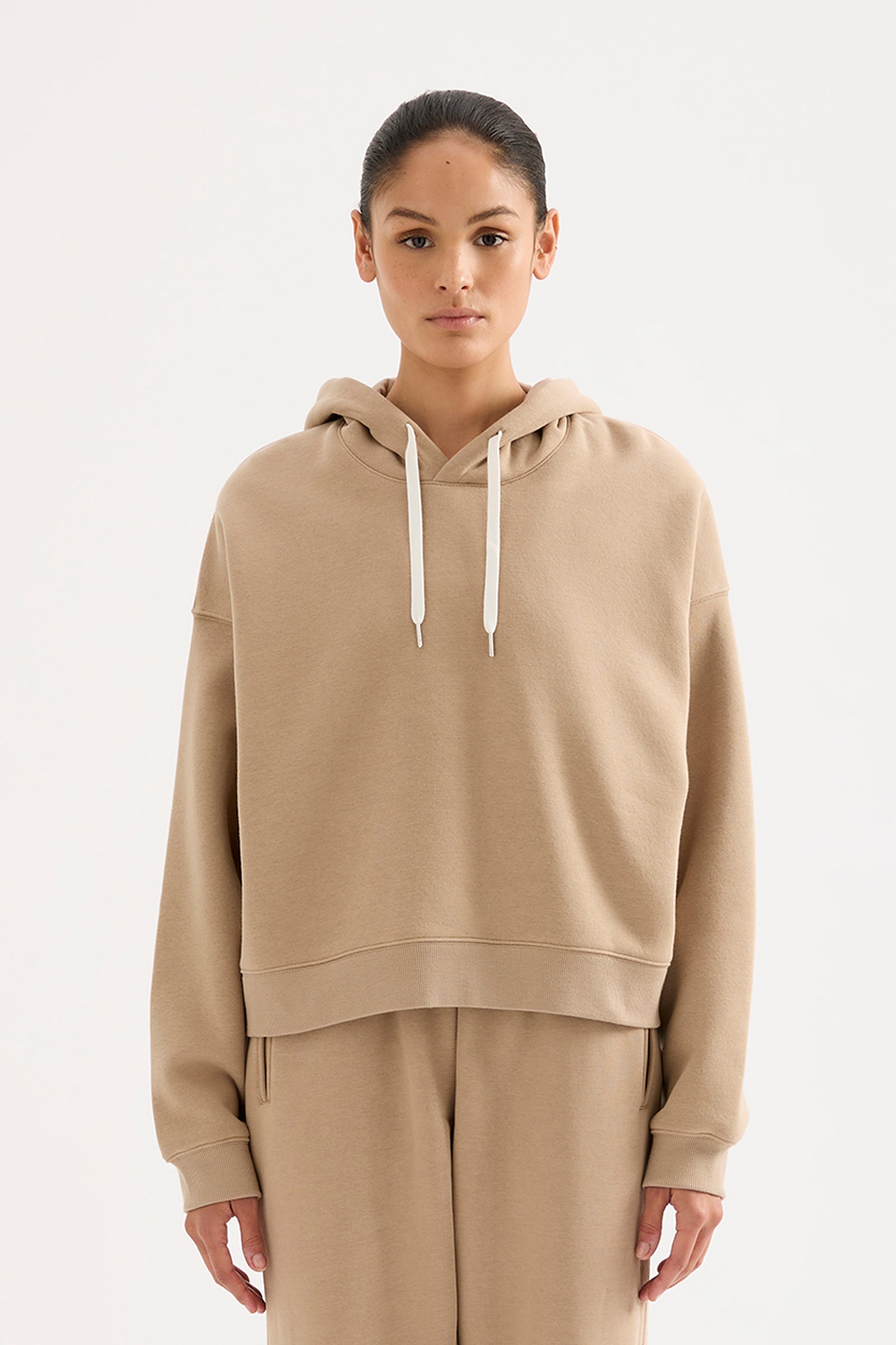 Carter Classic Hoodie Mocha 