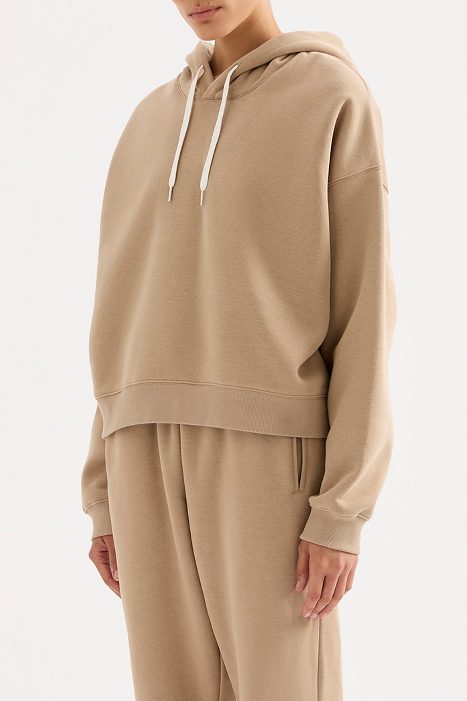 Carter Classic Hoodie Mocha 