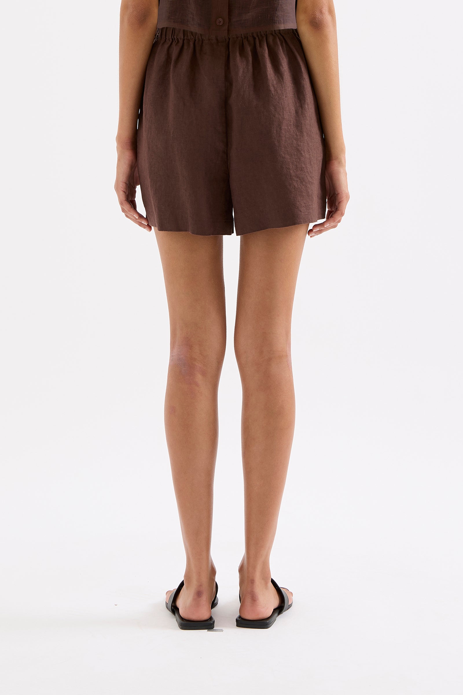 Theo Linen Short Chocolate 