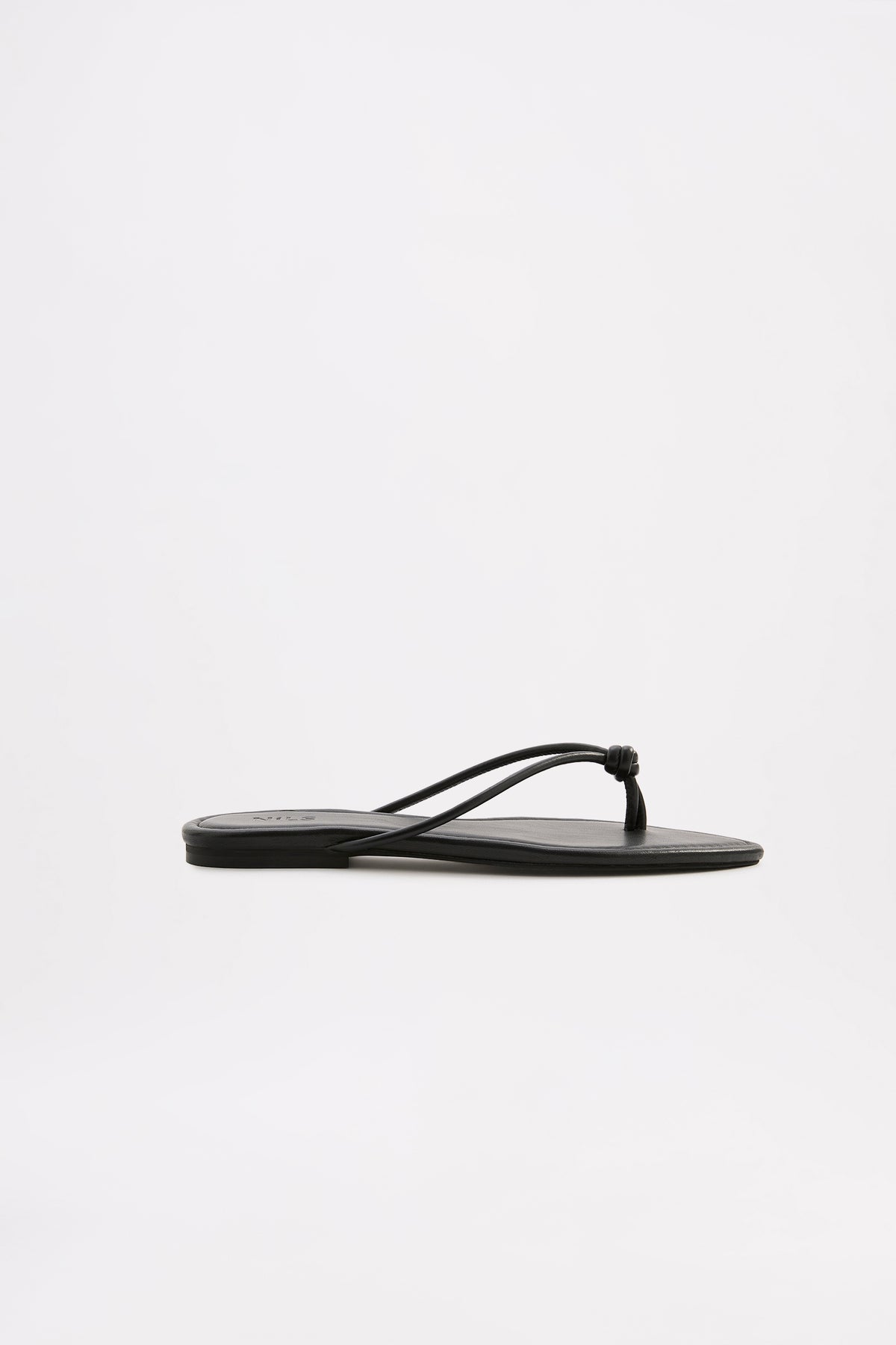 Logan Flat Sandal Black 