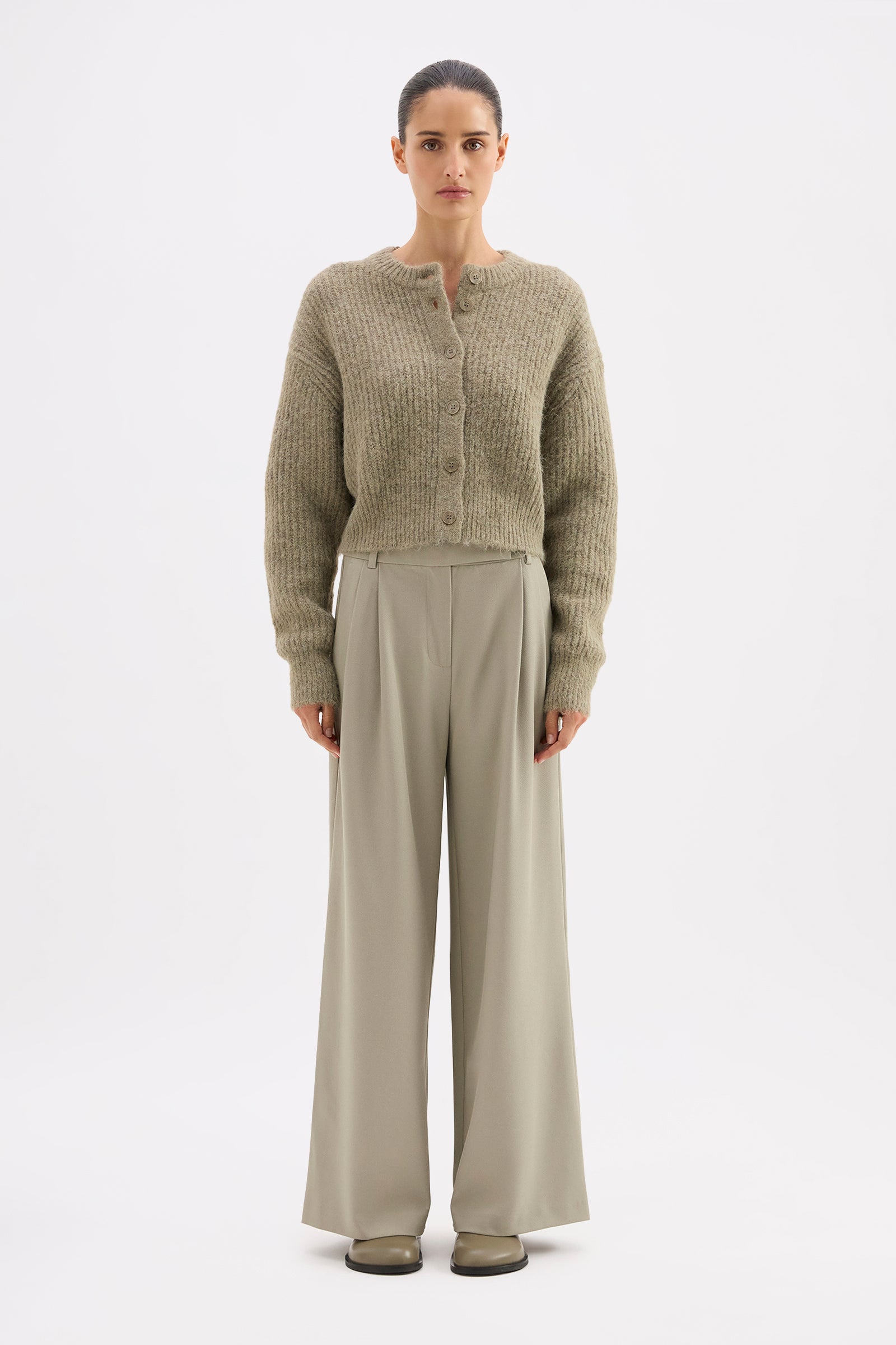 Nixon Cropped Cardigan Vine 