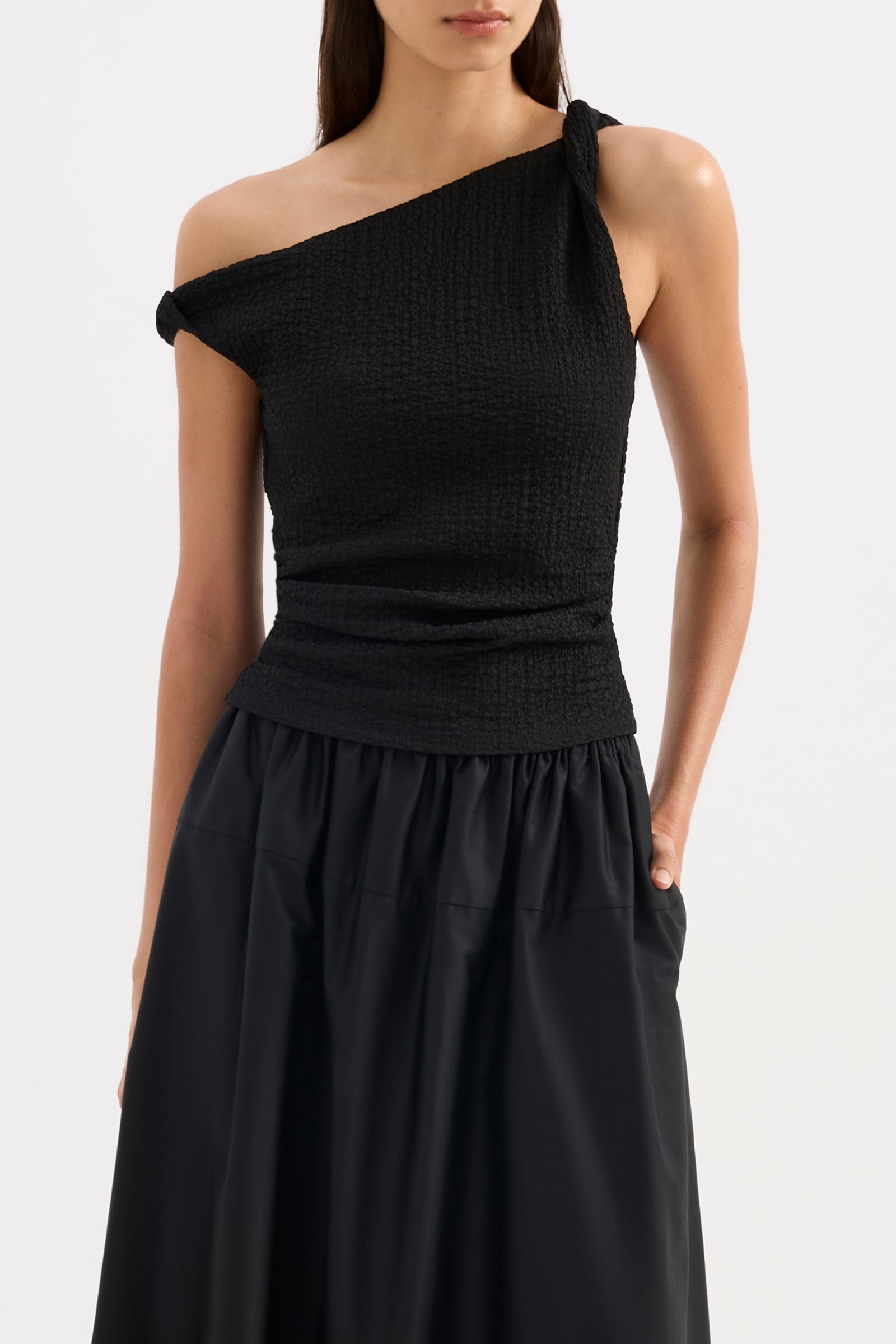 Apollo Top Black 