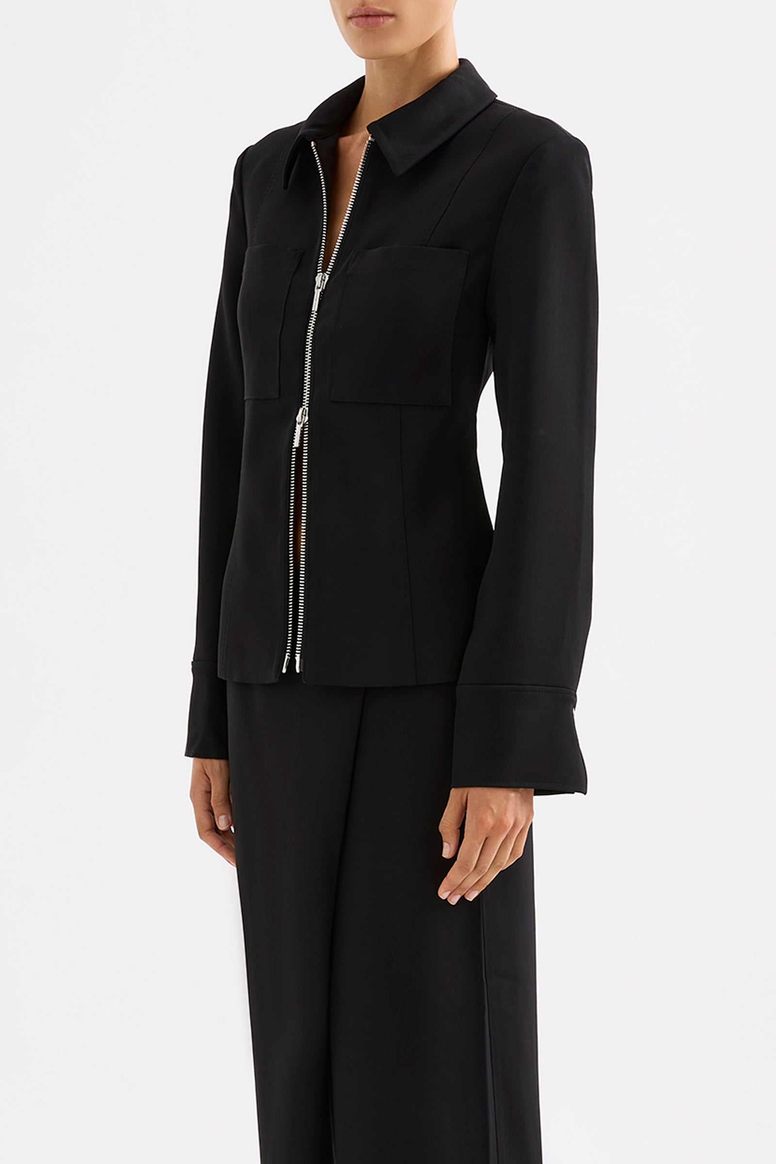 Isra Jacket Black 