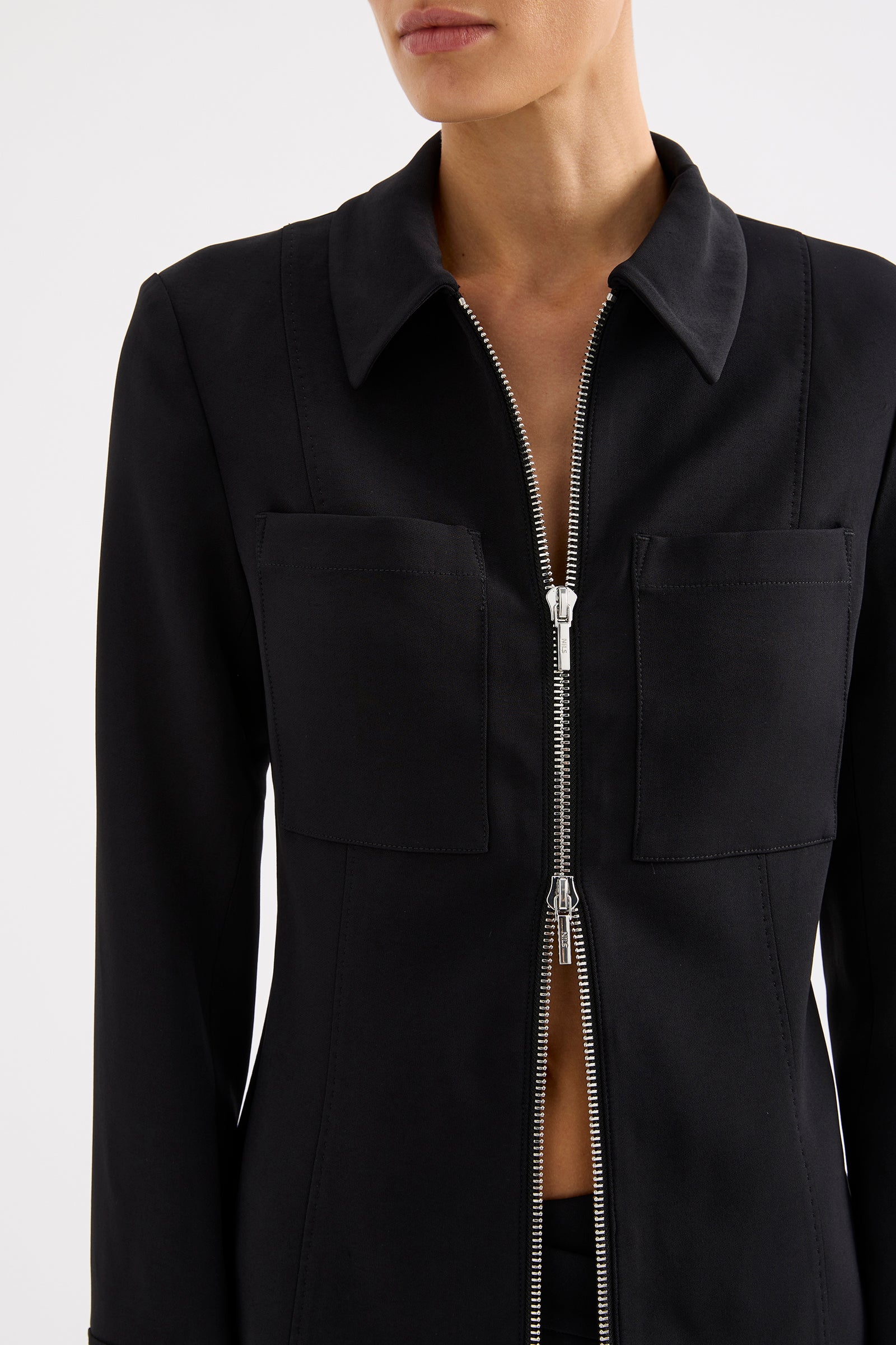 Isra Jacket Black 