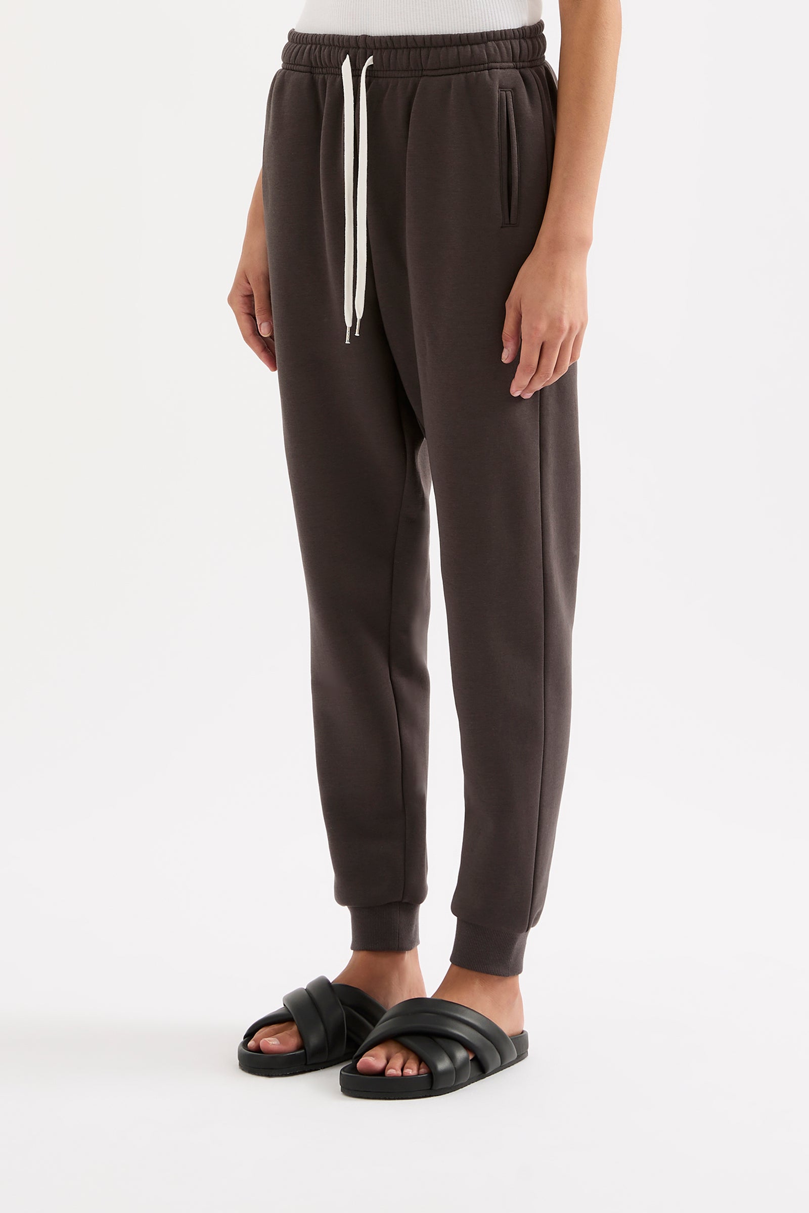 Carter Classic Trackpant Coal 