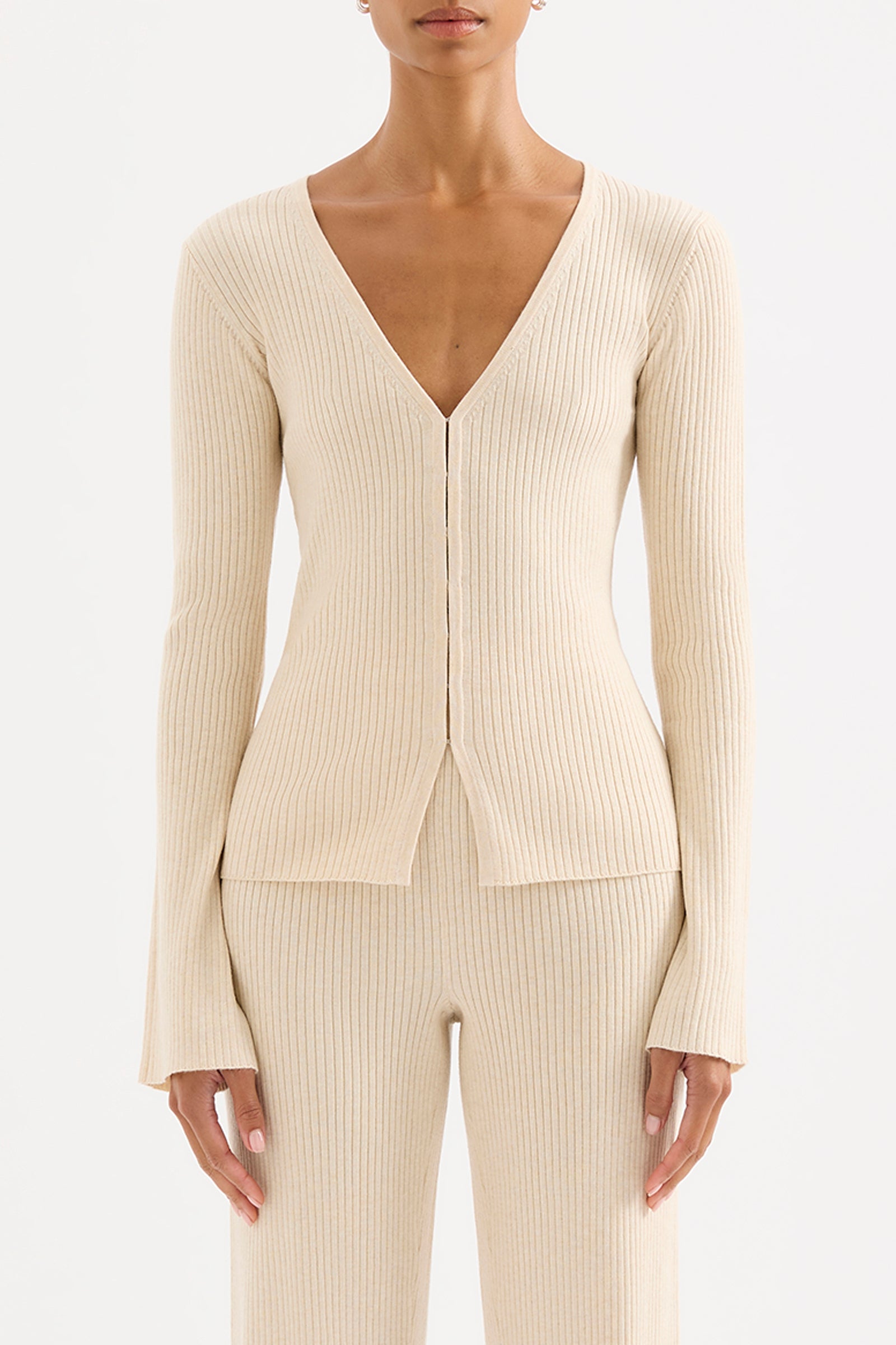 Ettiene Knit Cardigan Cream 