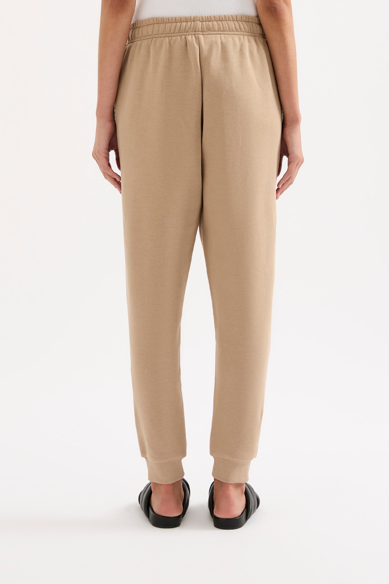 Carter Classic Trackpant Mocha 