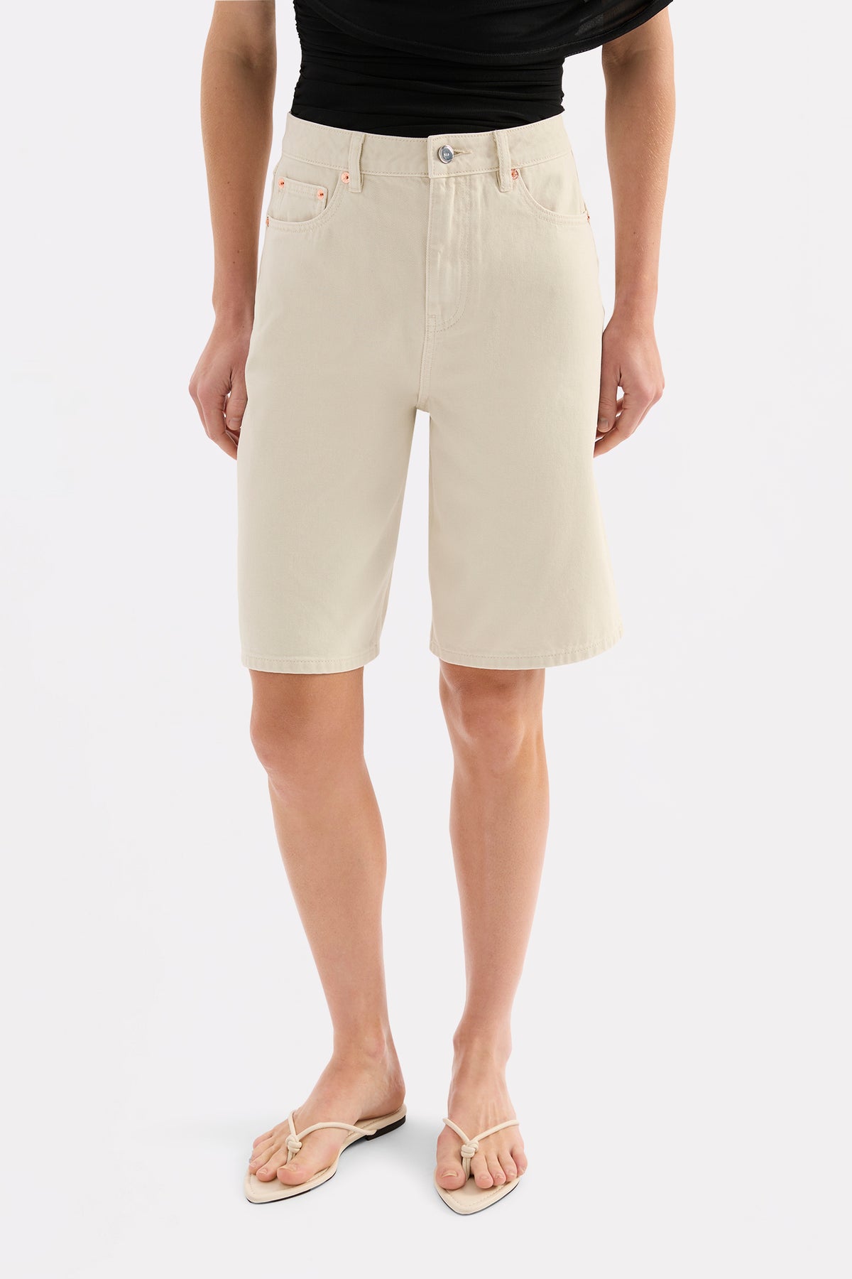 Logan Flat Sandal Crema 