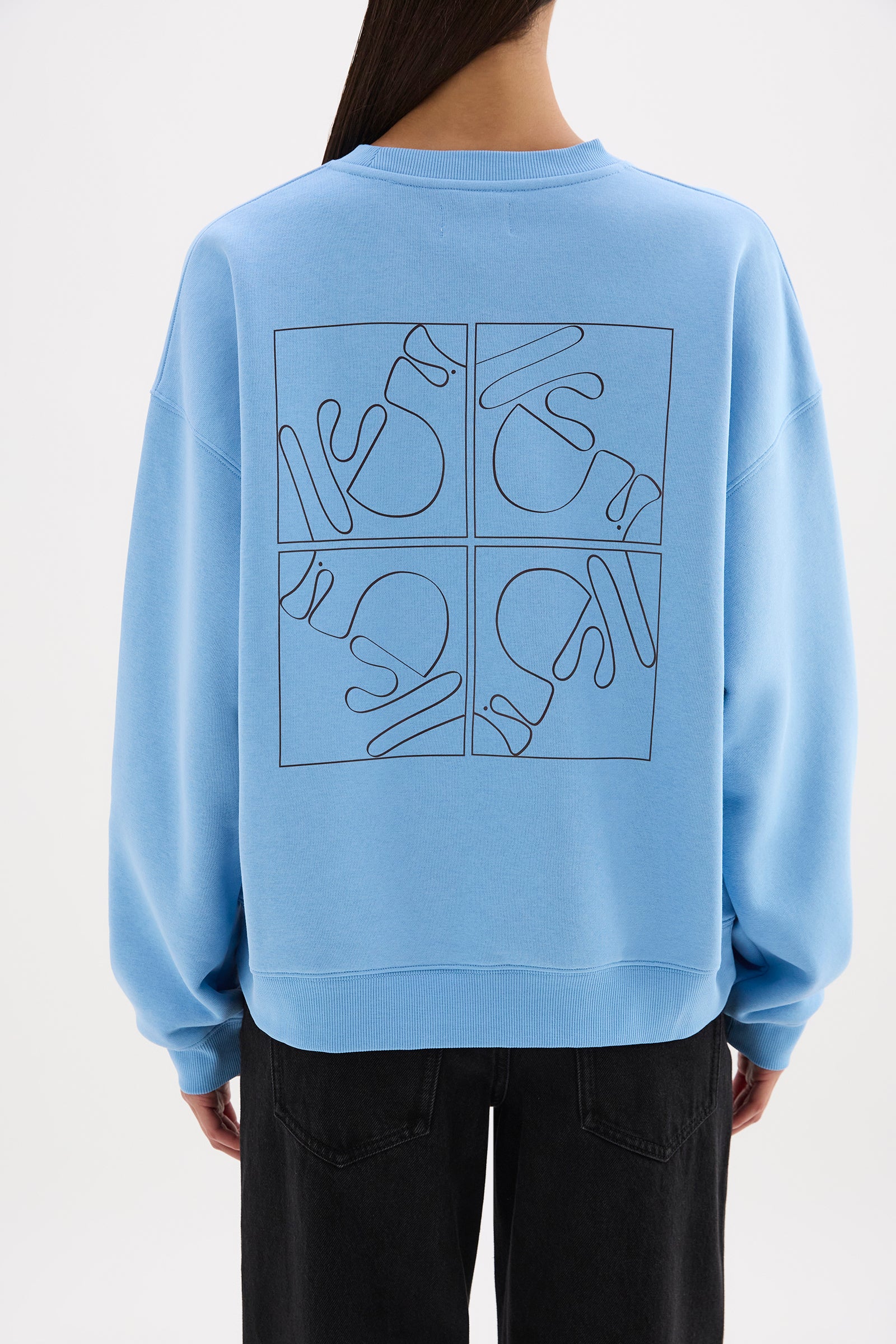Nude Logo Sweat Horizon 