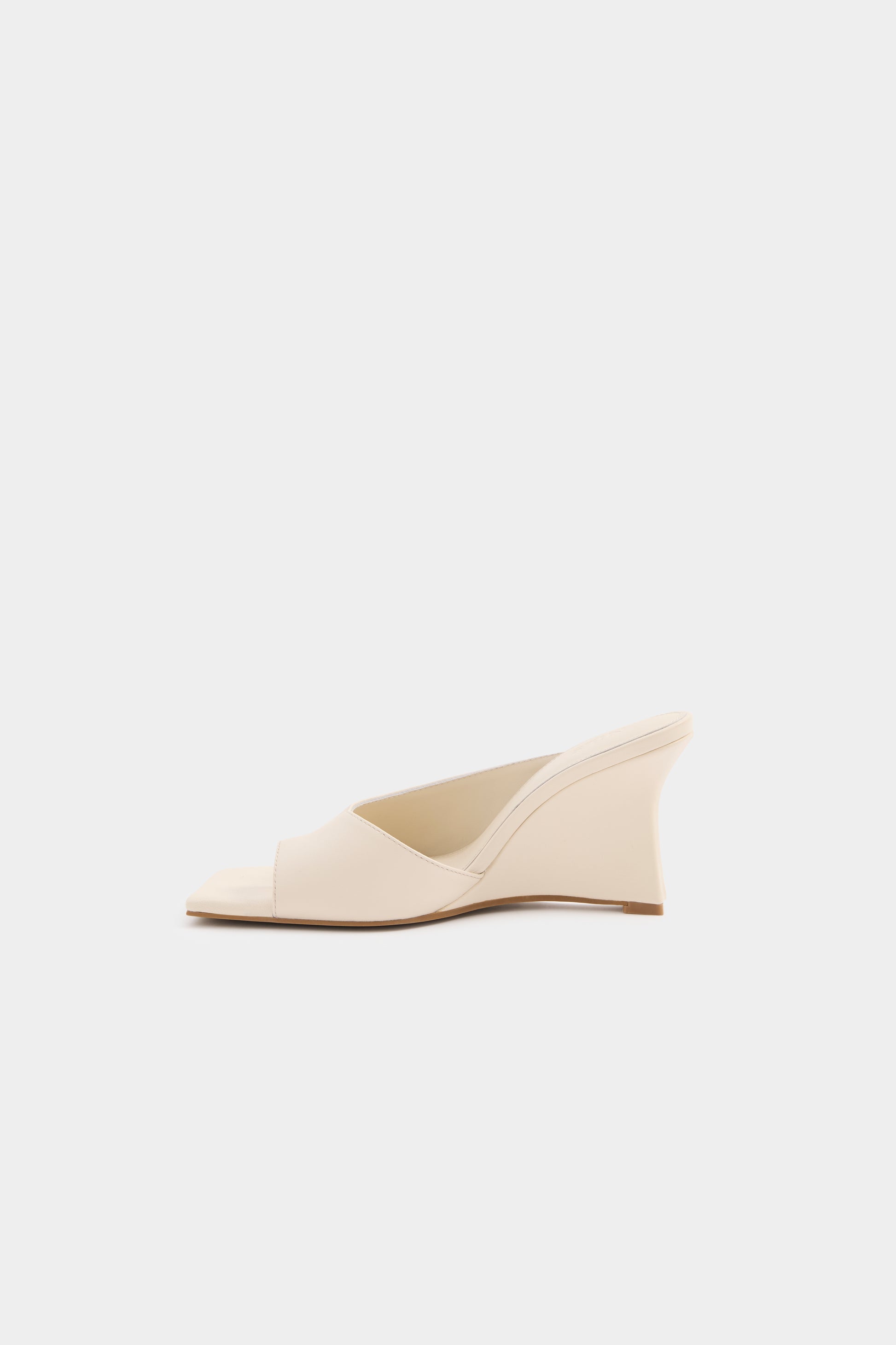 Shiva Leather Wedge Ivory 