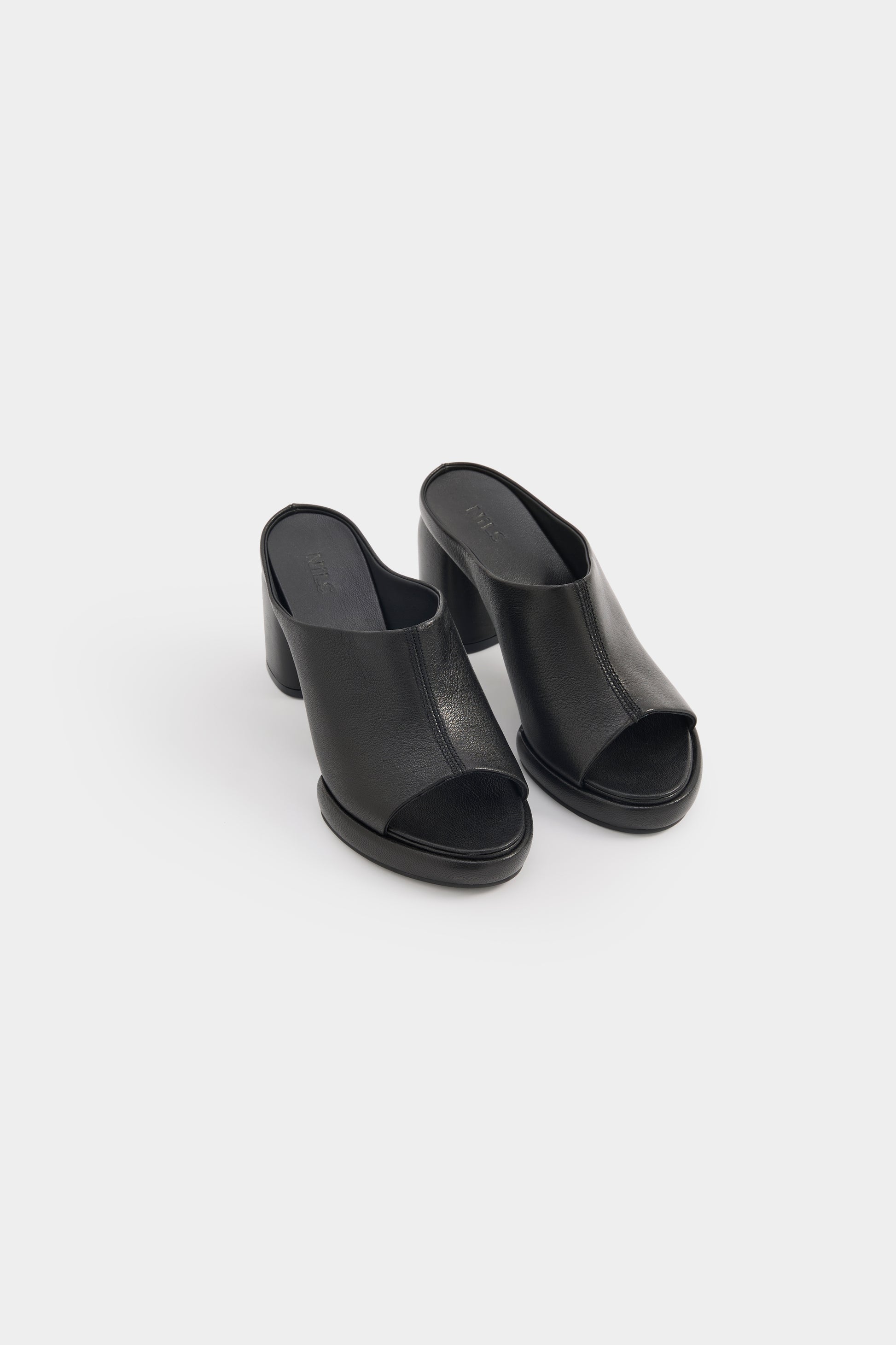 Amira Leather Mule Black 