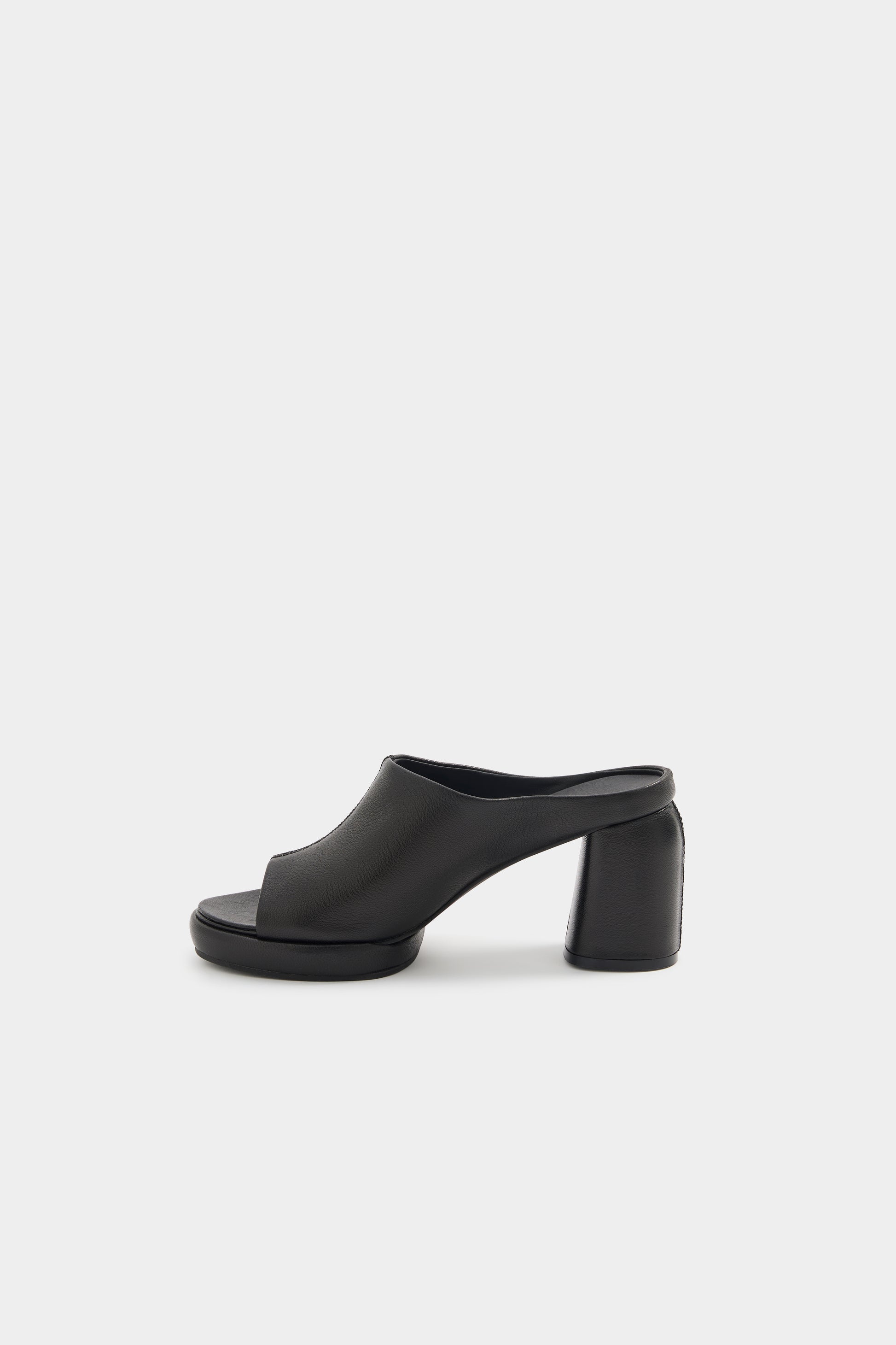 Amira Leather Mule Black 