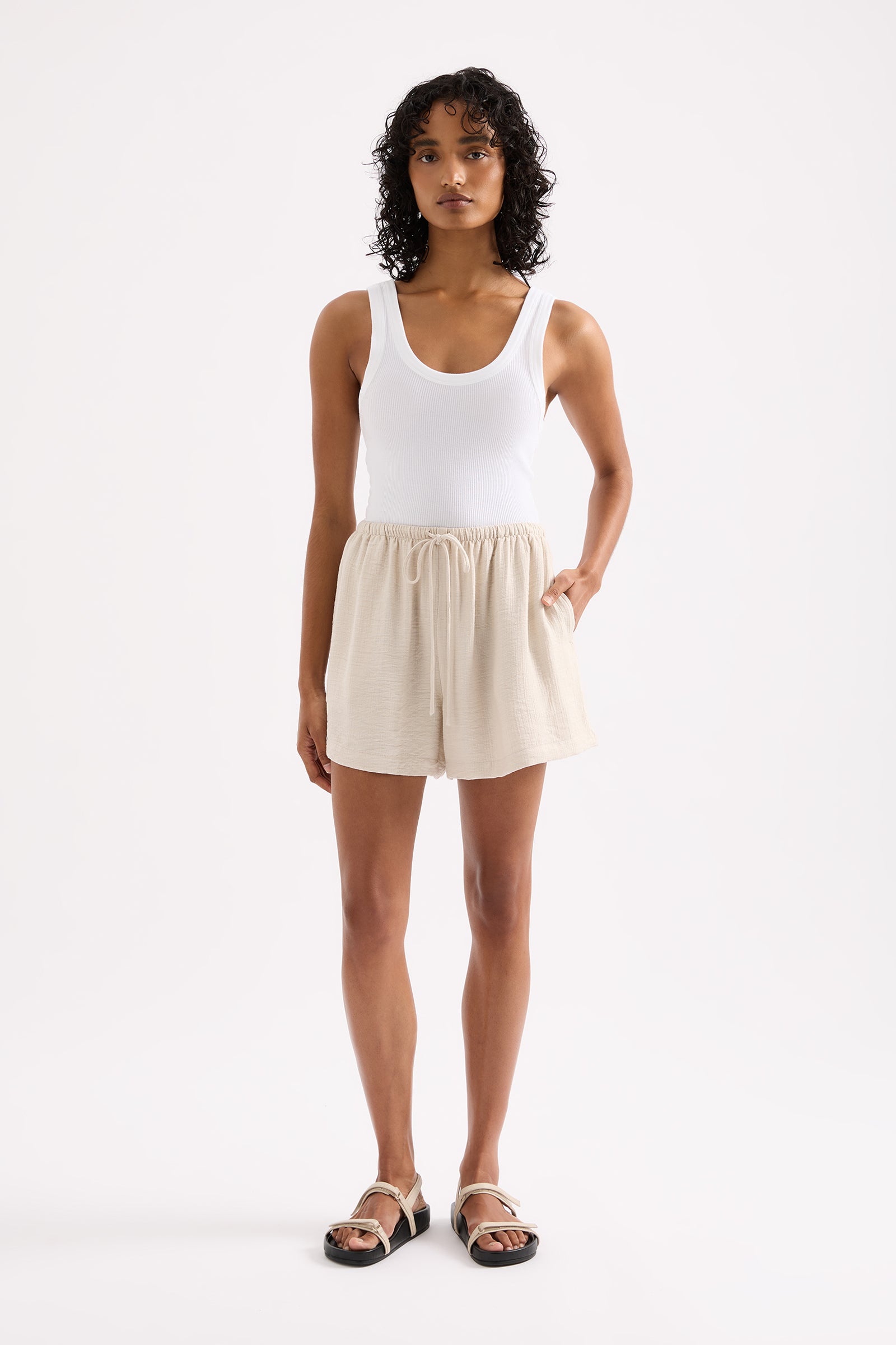Neve Short Natural 