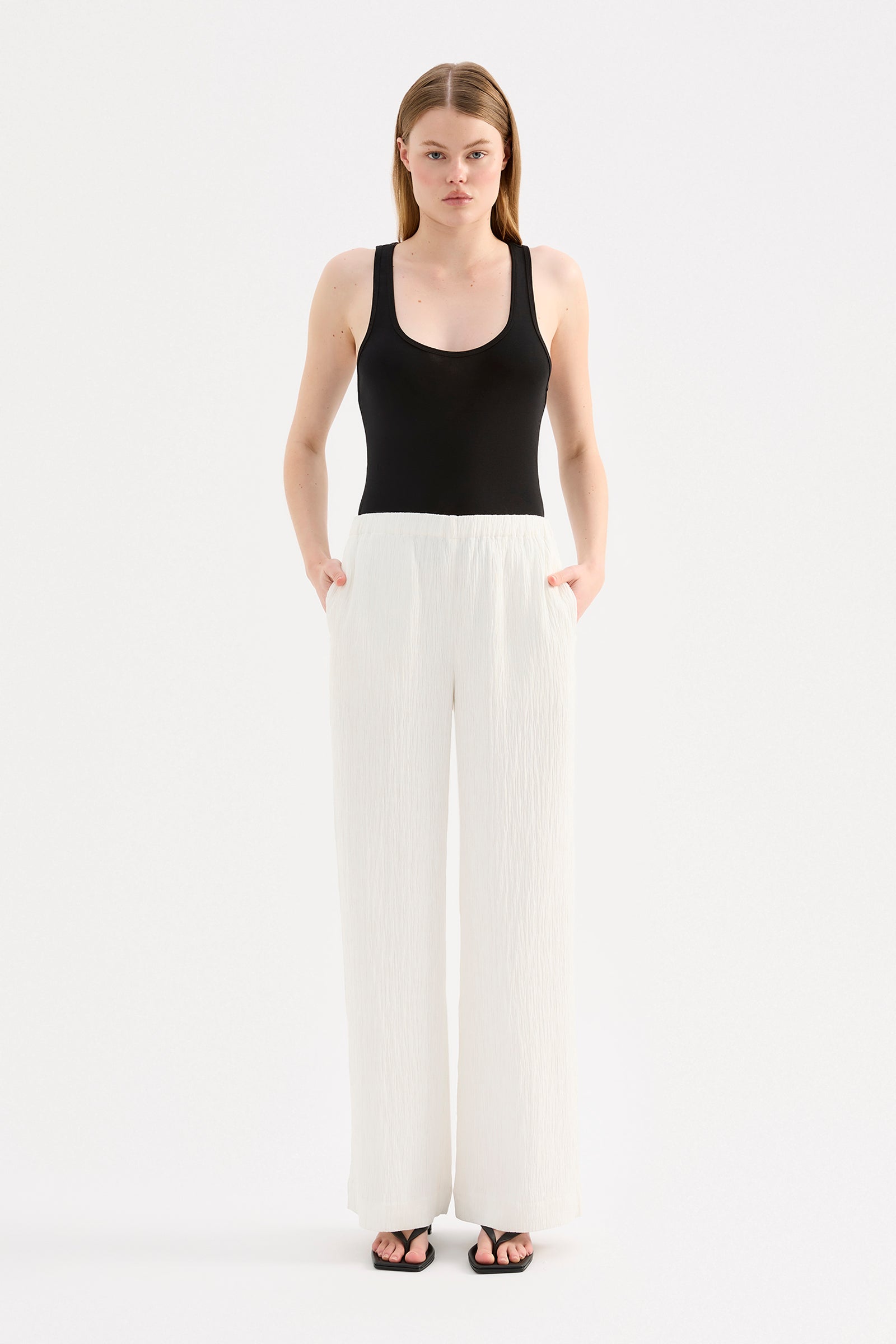 Danika Pant Salt 