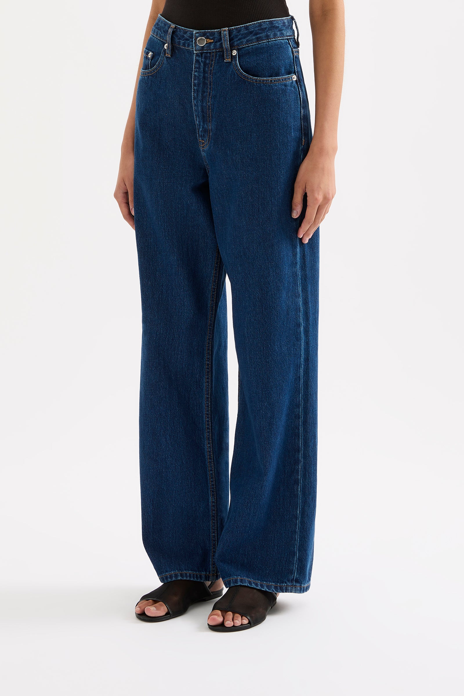 Organic Relaxed Leg Jean Force Blue 