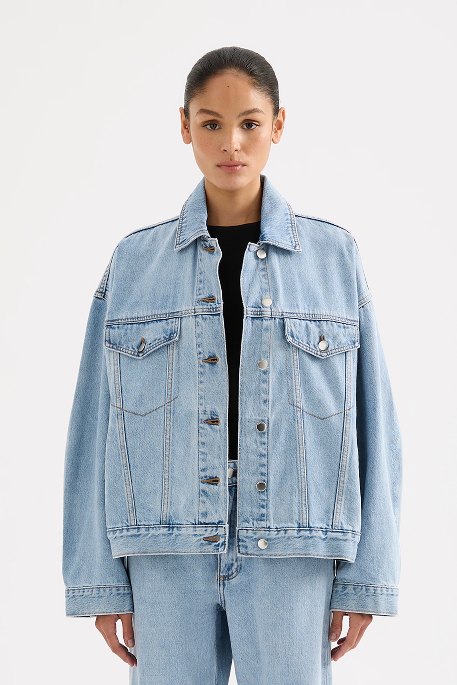 Sia Denim Jacket 90s Blue Wash 