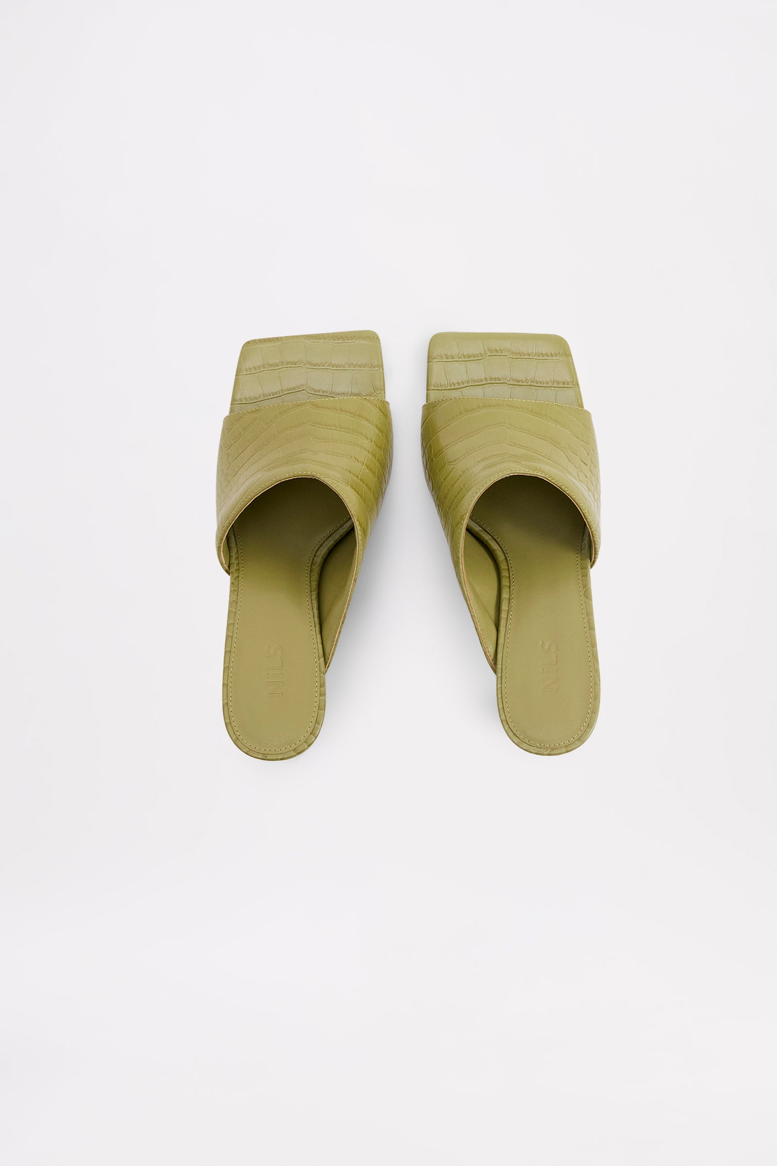 Ashlyn Heeled Mule Cornichon 