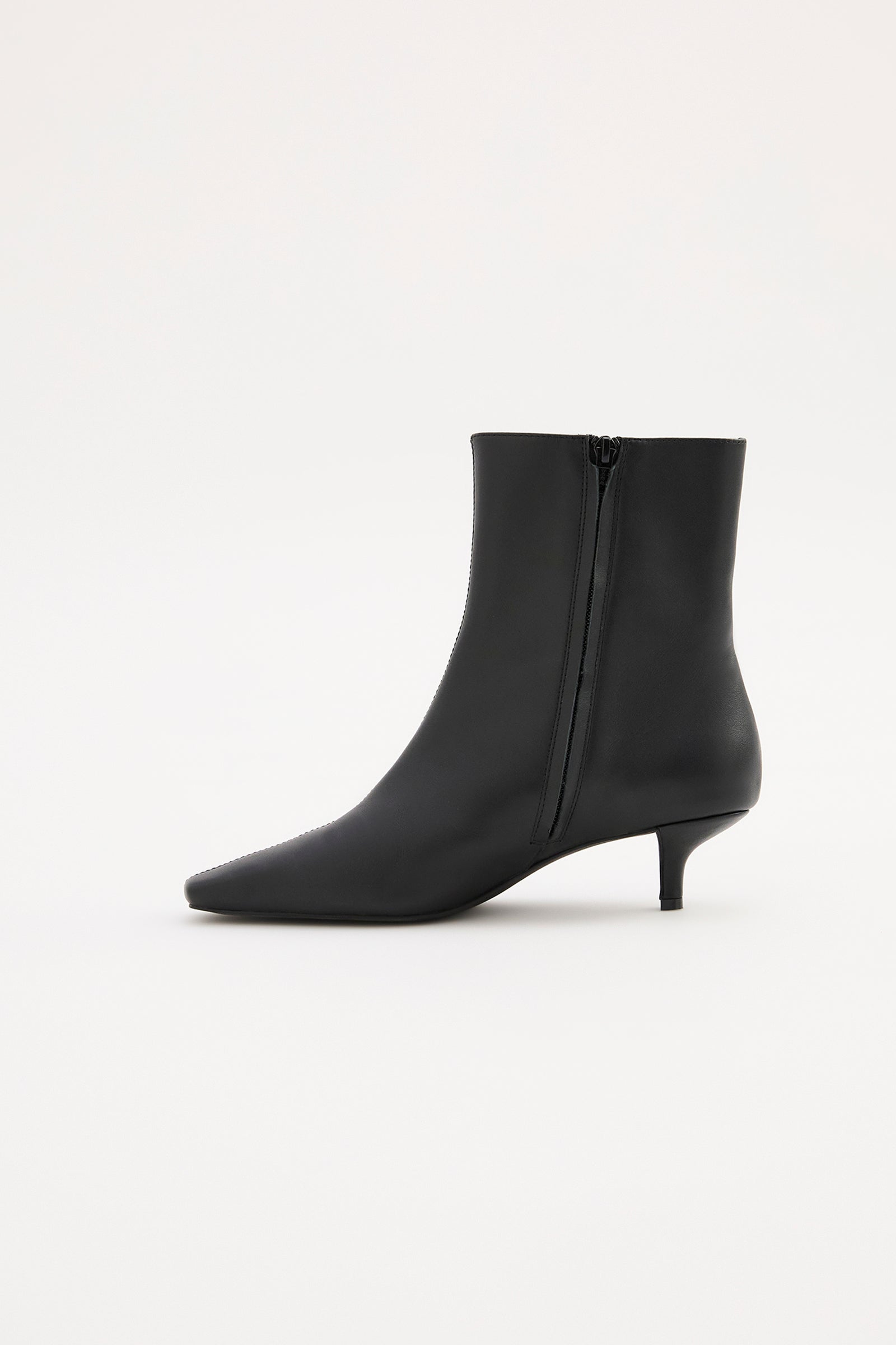 Beatriz Ankle Boot Black 