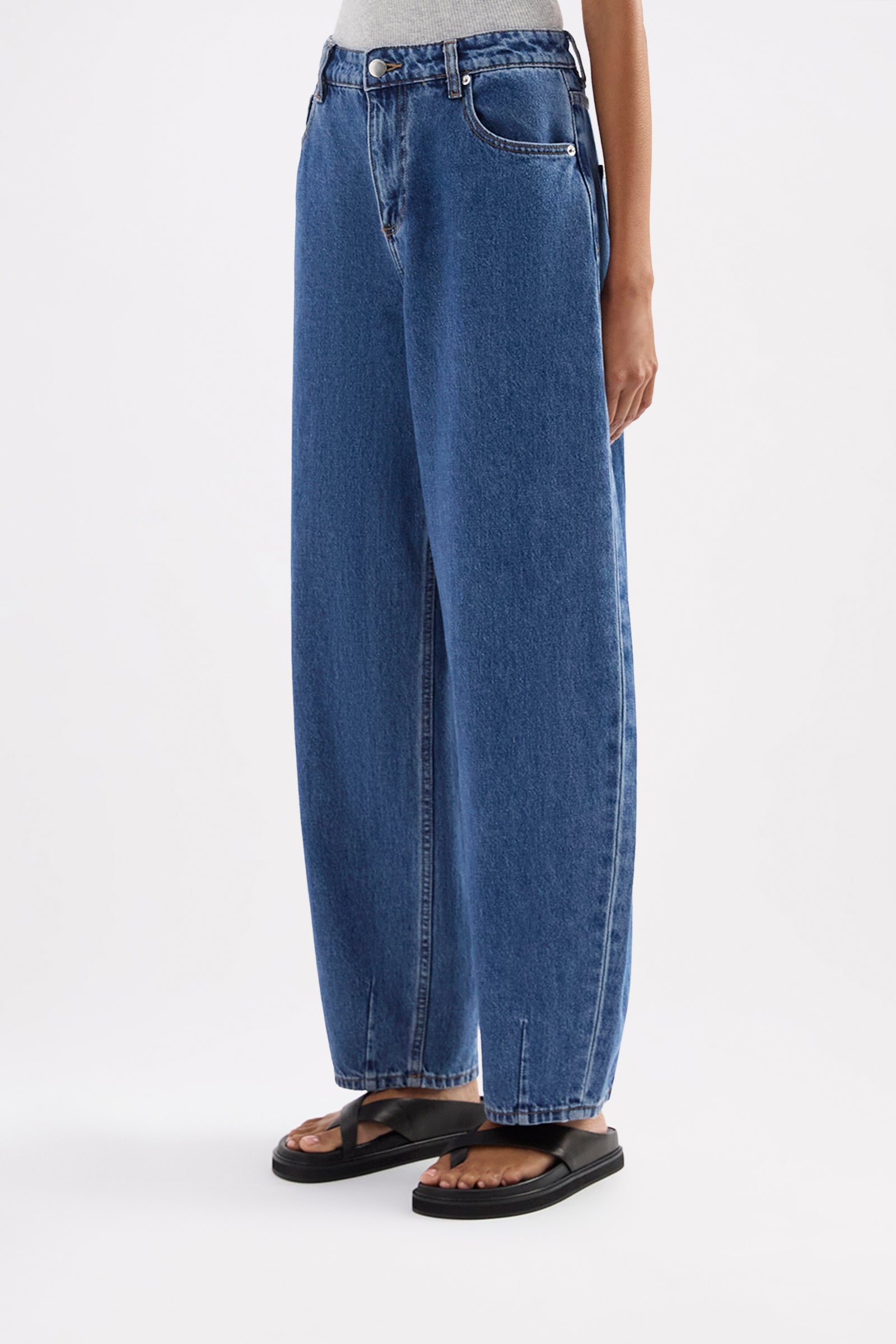 Organic Barrel Jean Royal Blue 