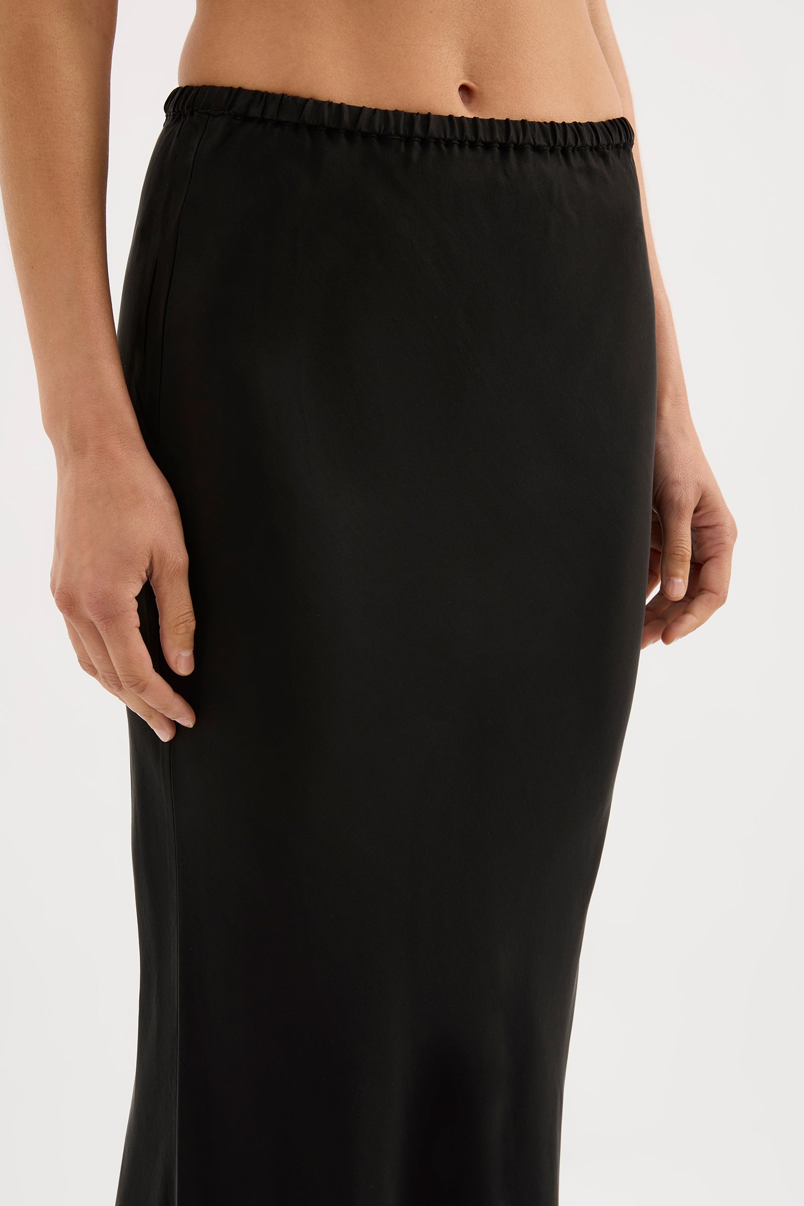 Dara Cupro Skirt Black 