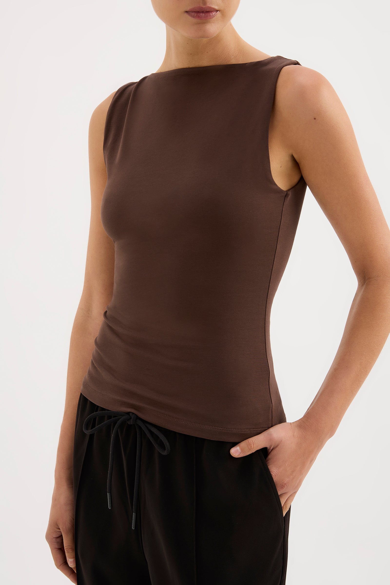 Lois Organic Tank Chocolate 