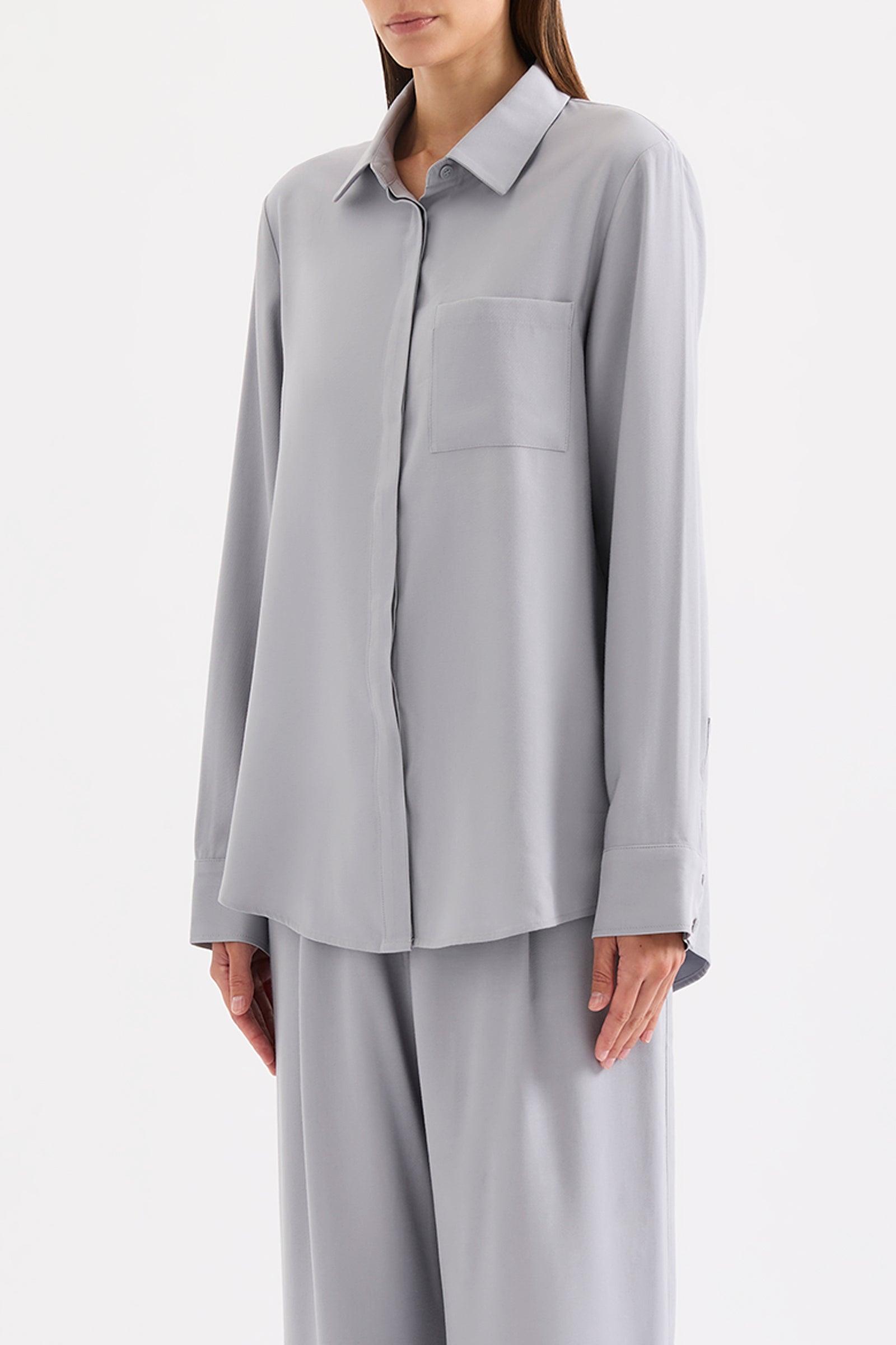 Raine Shirt Storm 