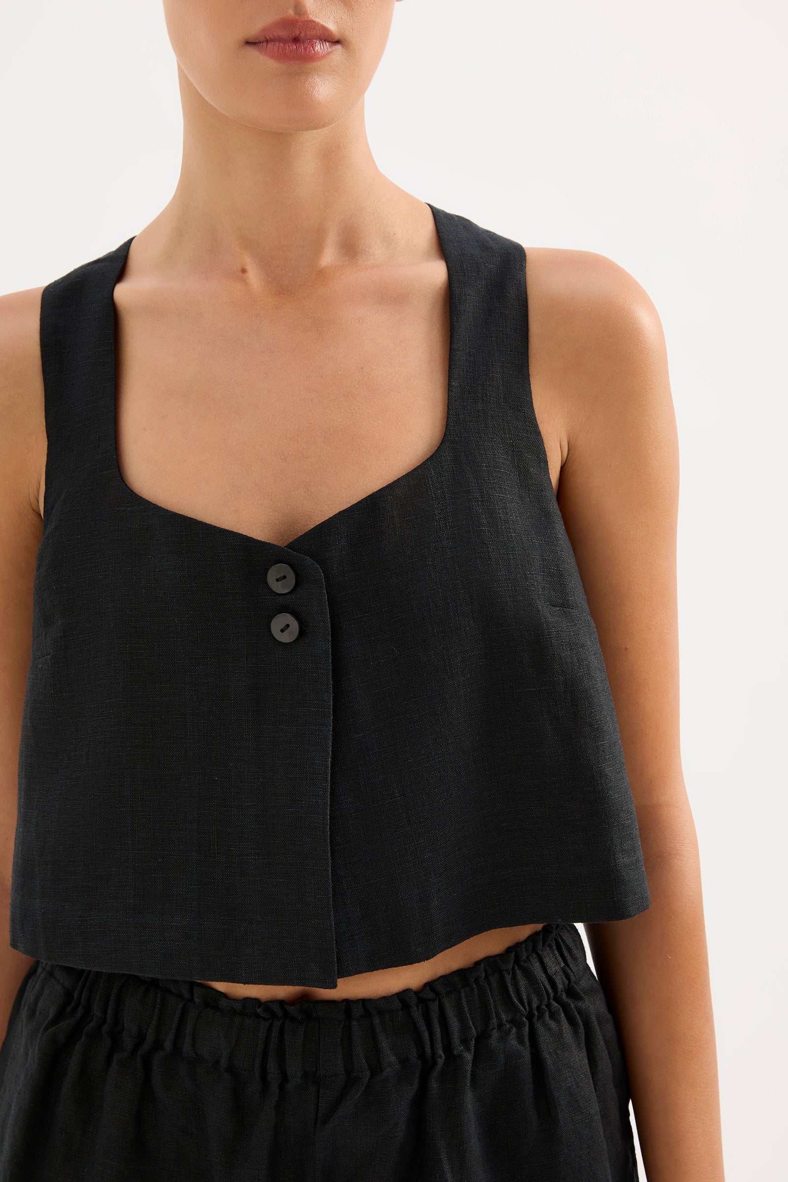 Theo Linen Top Black 