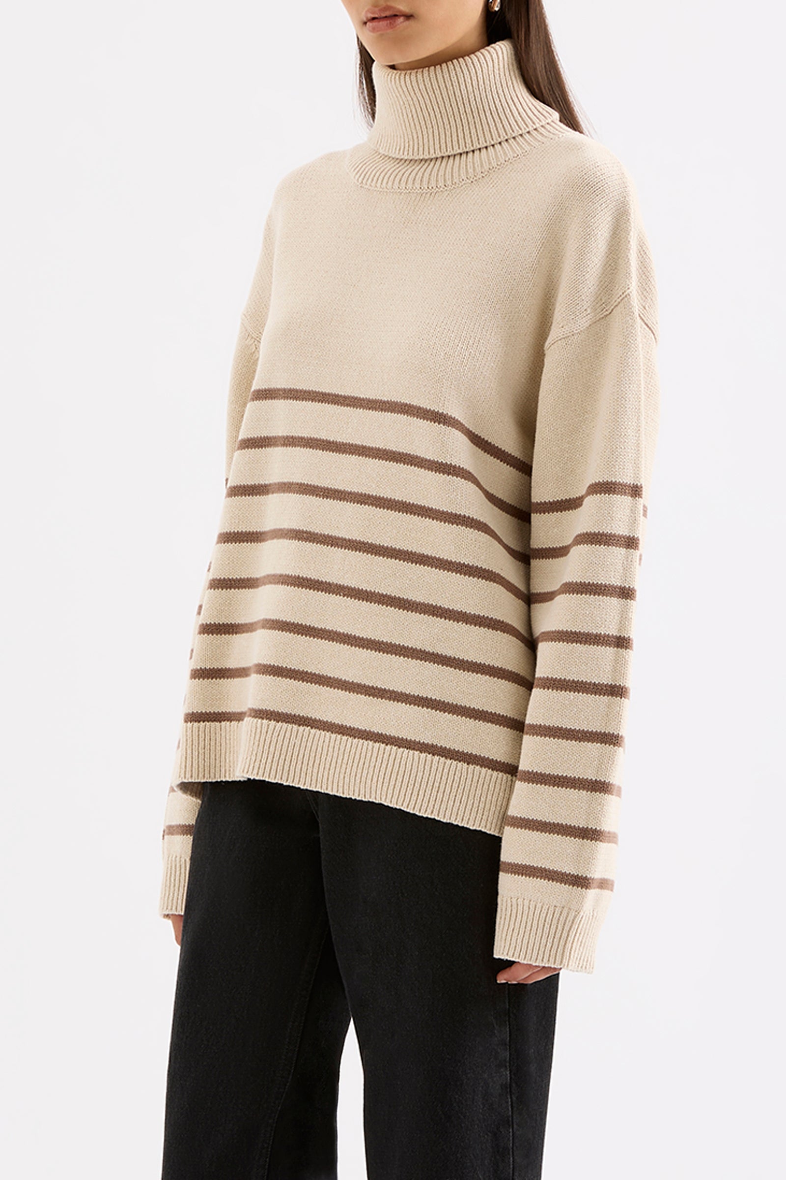 Venus Turtleneck Knit Milk Stripe 