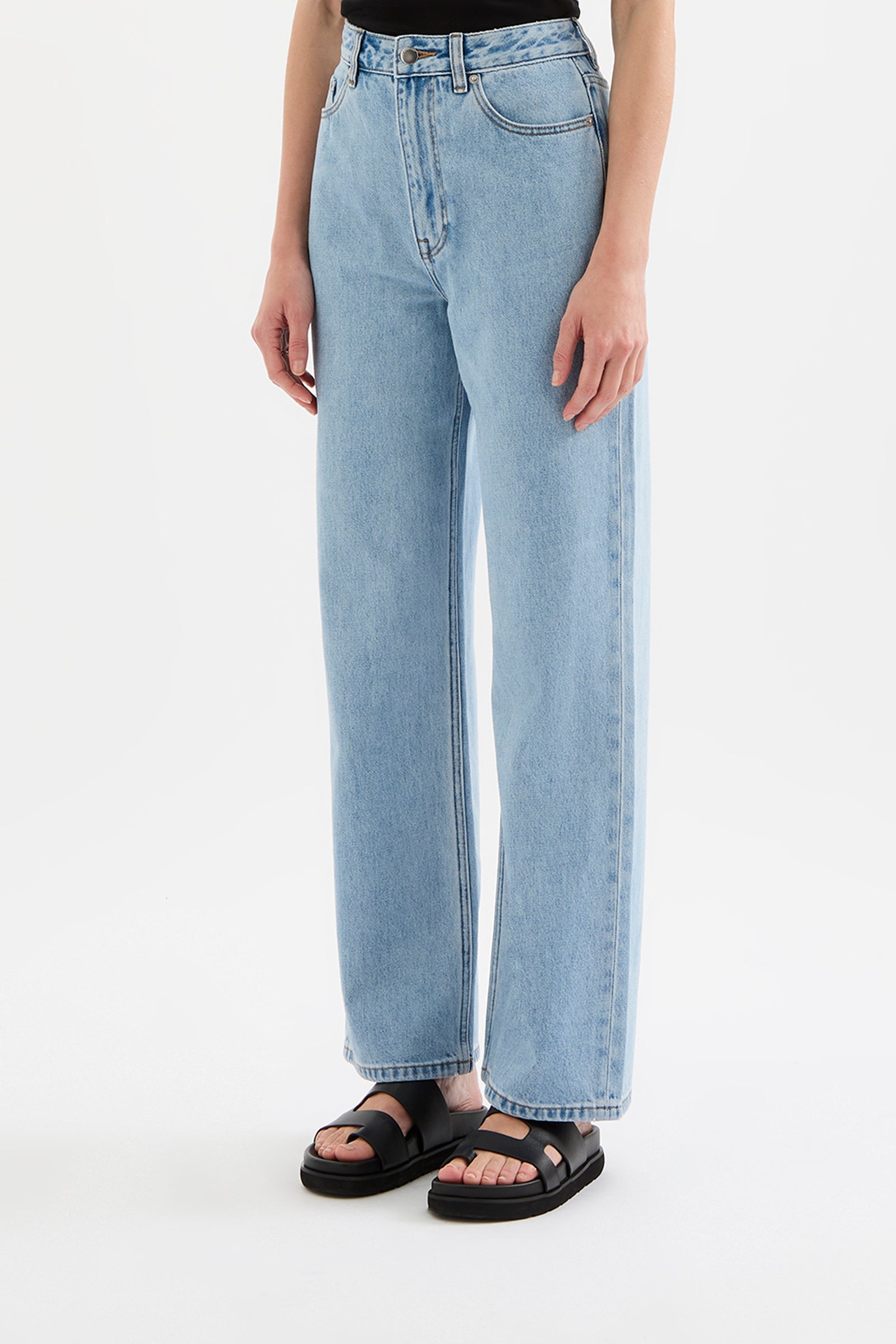 Organic Relaxed Leg Jean Soft Blue 