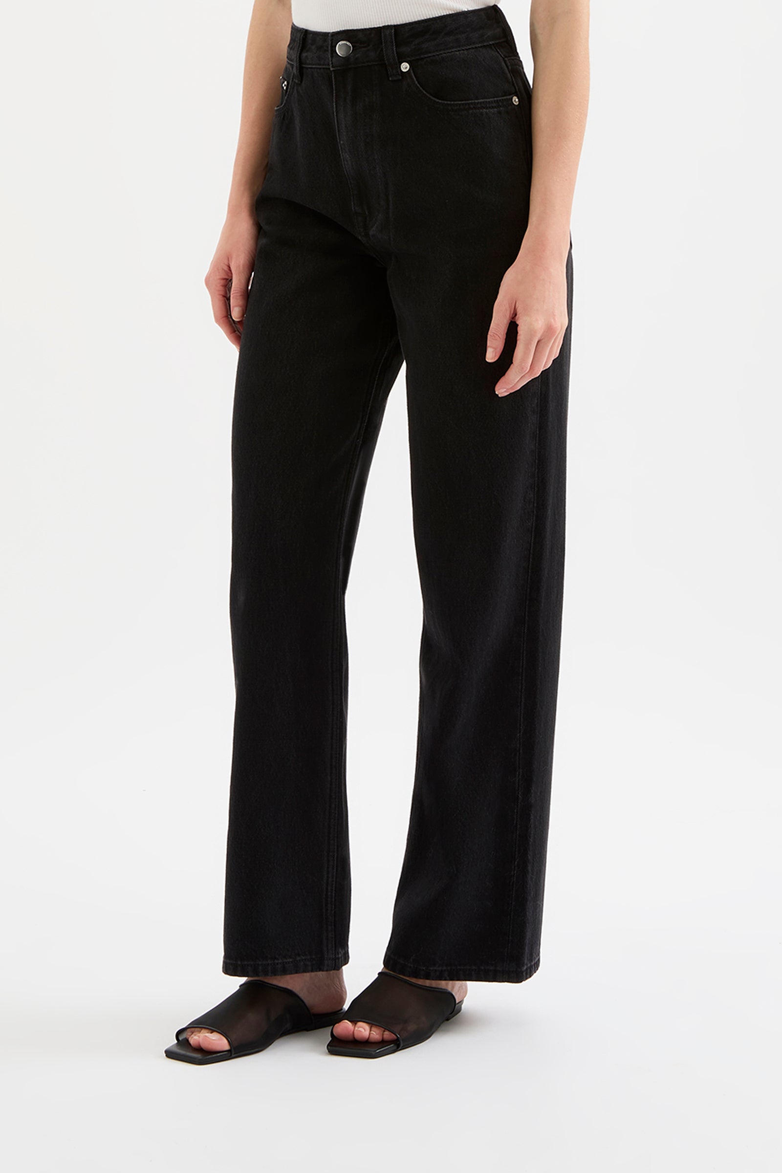 Organic Relaxed Leg Jean Vintage Black 